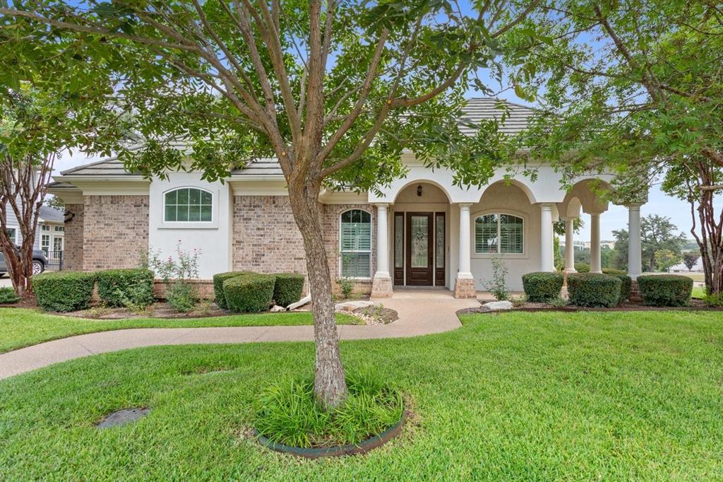 Woodway, Texas, 76712, United States, 3 Bedrooms Bedrooms, ,3 BathroomsBathrooms,Residential,For Sale,1927534