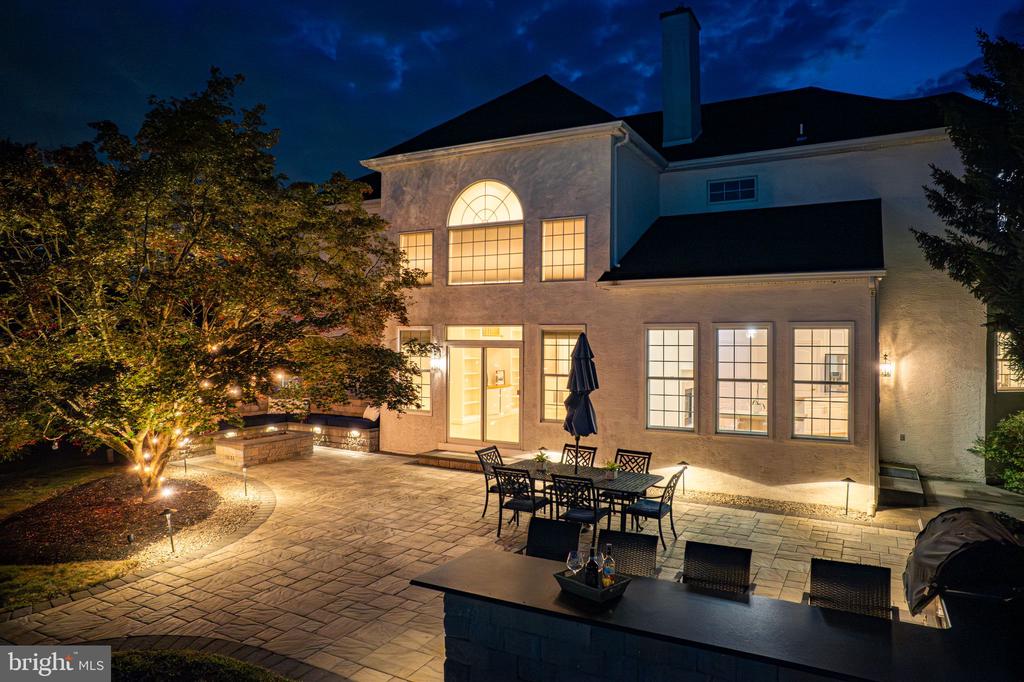 Newtown, Pennsylvania, 18940, United States, 4 Bedrooms Bedrooms, ,4 BathroomsBathrooms,Residential,For Sale,1941043