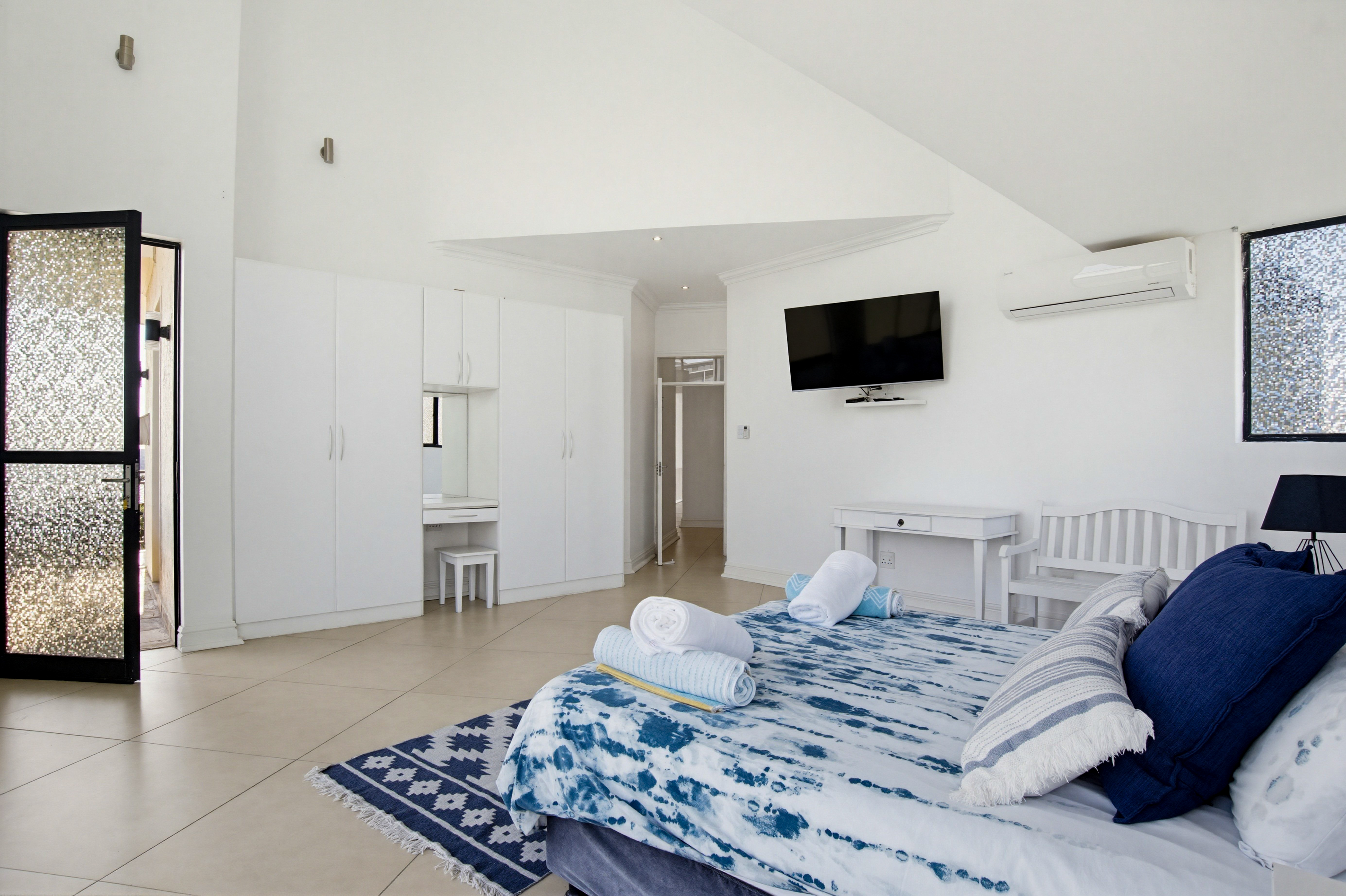  Exceptional 7-Bedroom Coastal Retreat with Panoramic Indian Ocean Views - 物件實景