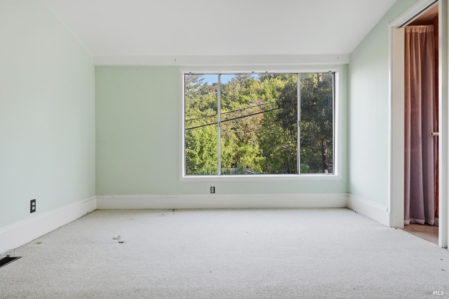 Fairfax, California, 94930, United States, 2 Bedrooms Bedrooms, ,2 BathroomsBathrooms,Residential,For Sale,1989097