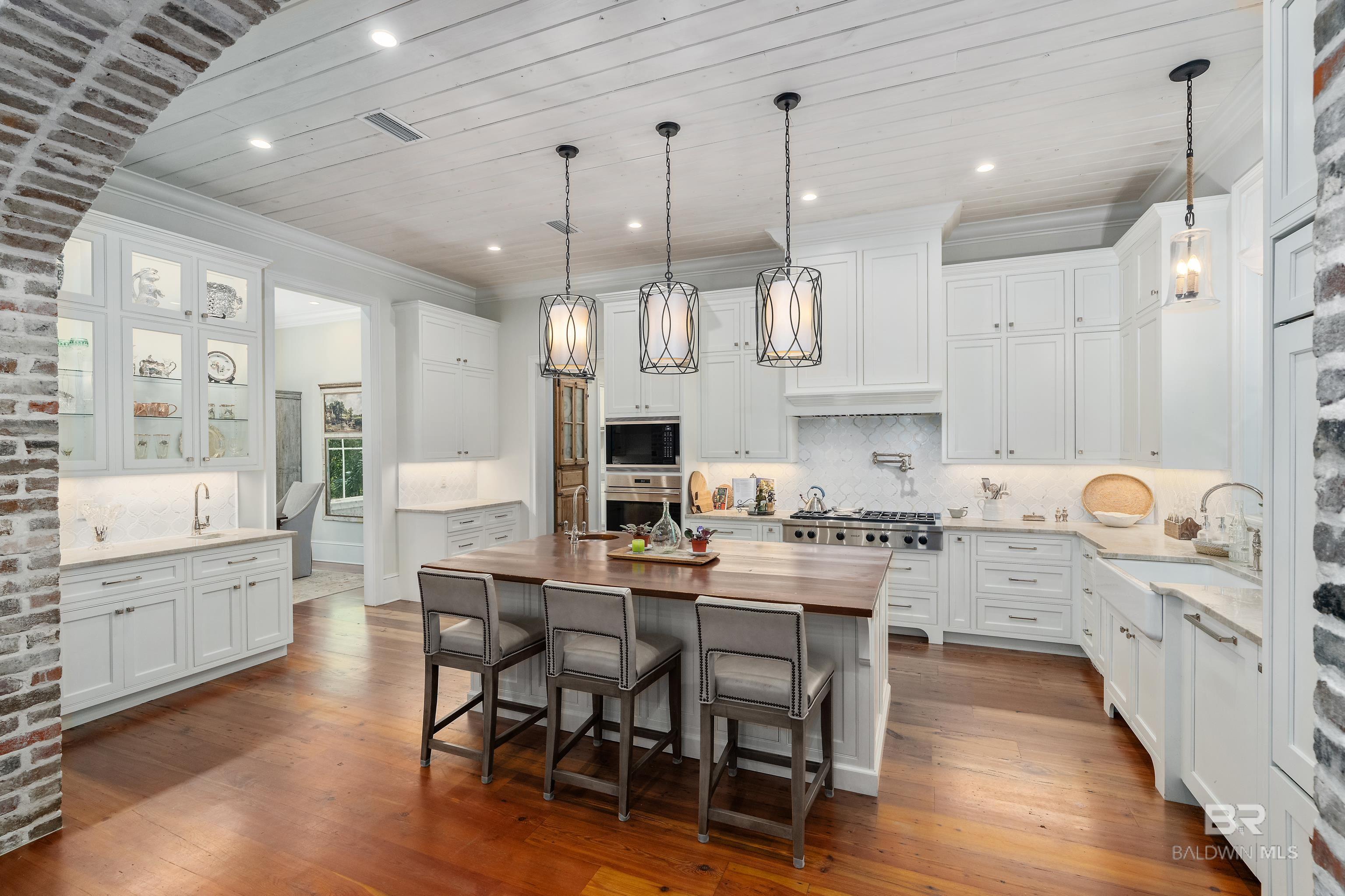 Fairhope, Alabama, 36532, United States, 4 Bedrooms Bedrooms, ,5 BathroomsBathrooms,Residential,For Sale,1805402
