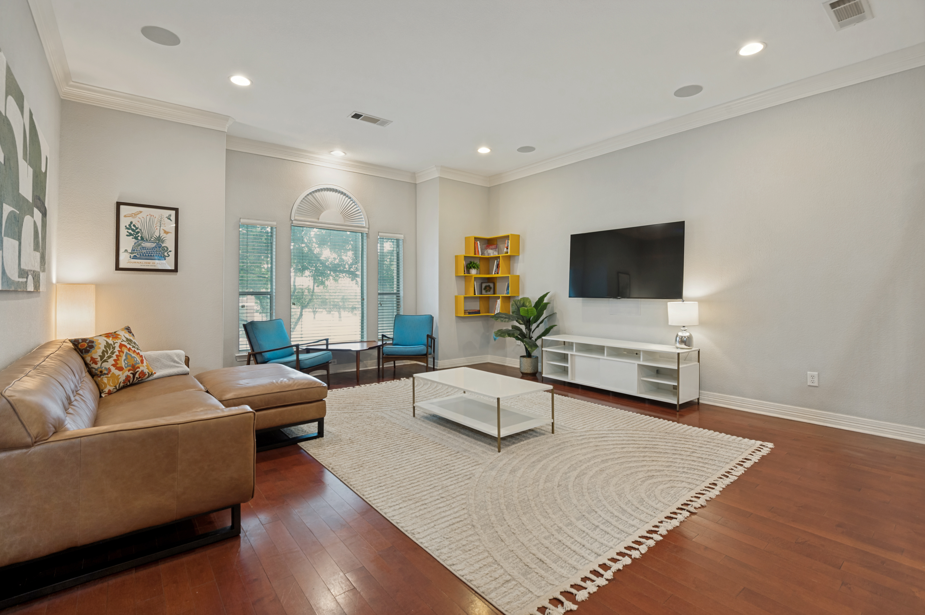  2205 Canton Street #105 - 物件實景