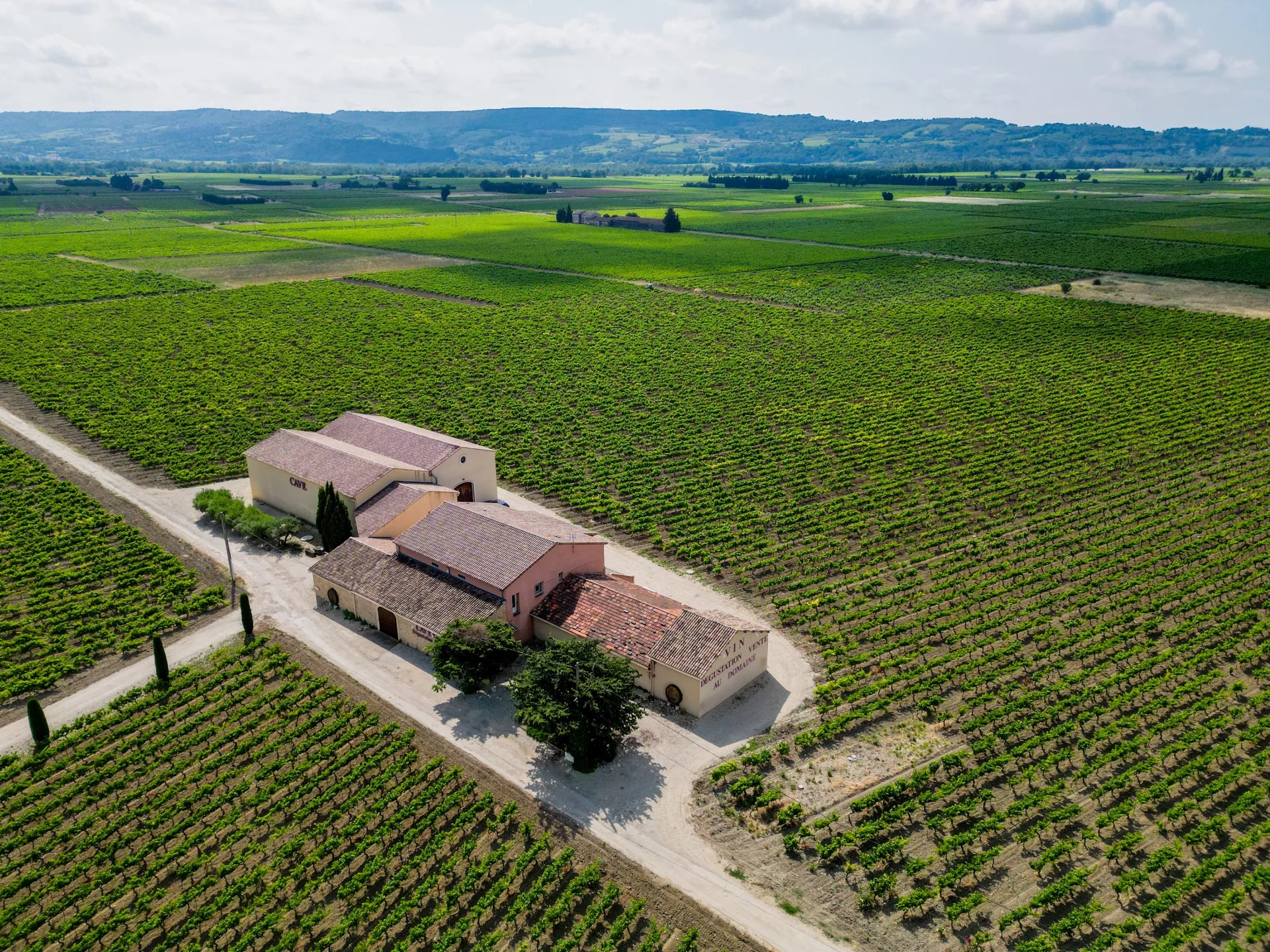 Sainte-Cécile-les-Vignes, Provence-Alpes-Côte d’Azur, 84290, FR, ,Residential,For Sale,2000724