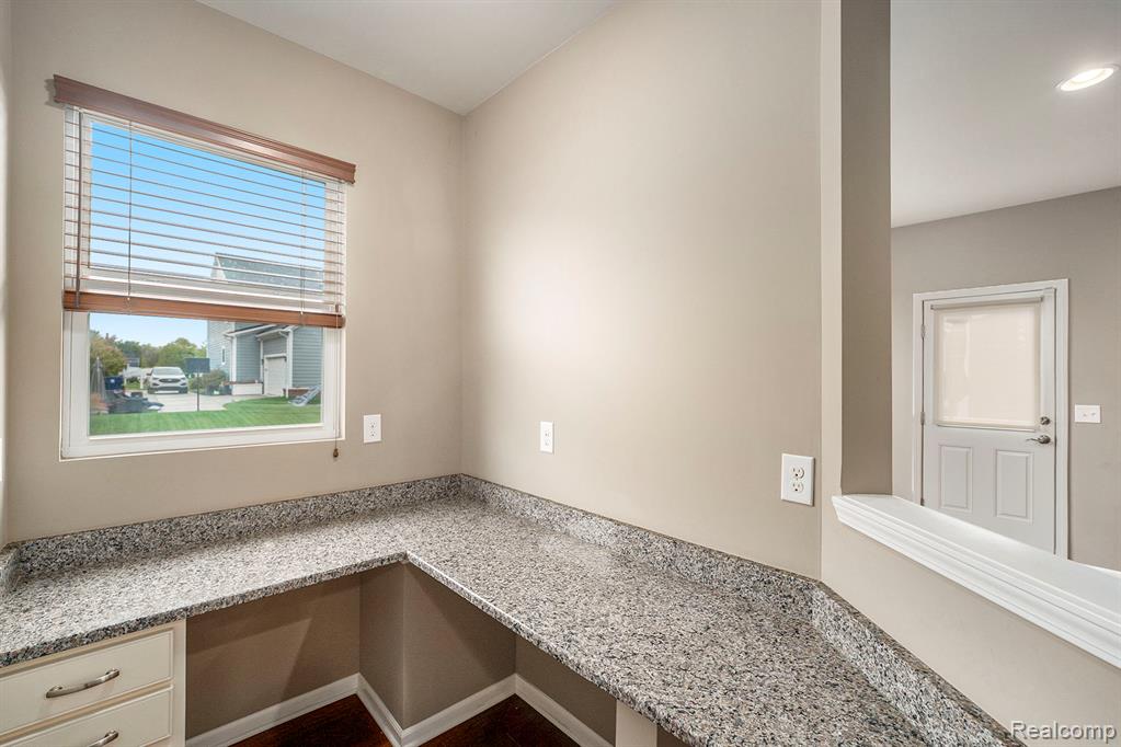 Canton Twp, Michigan, 48188, United States, 4 Bedrooms Bedrooms, ,Residential,For Sale,1988749