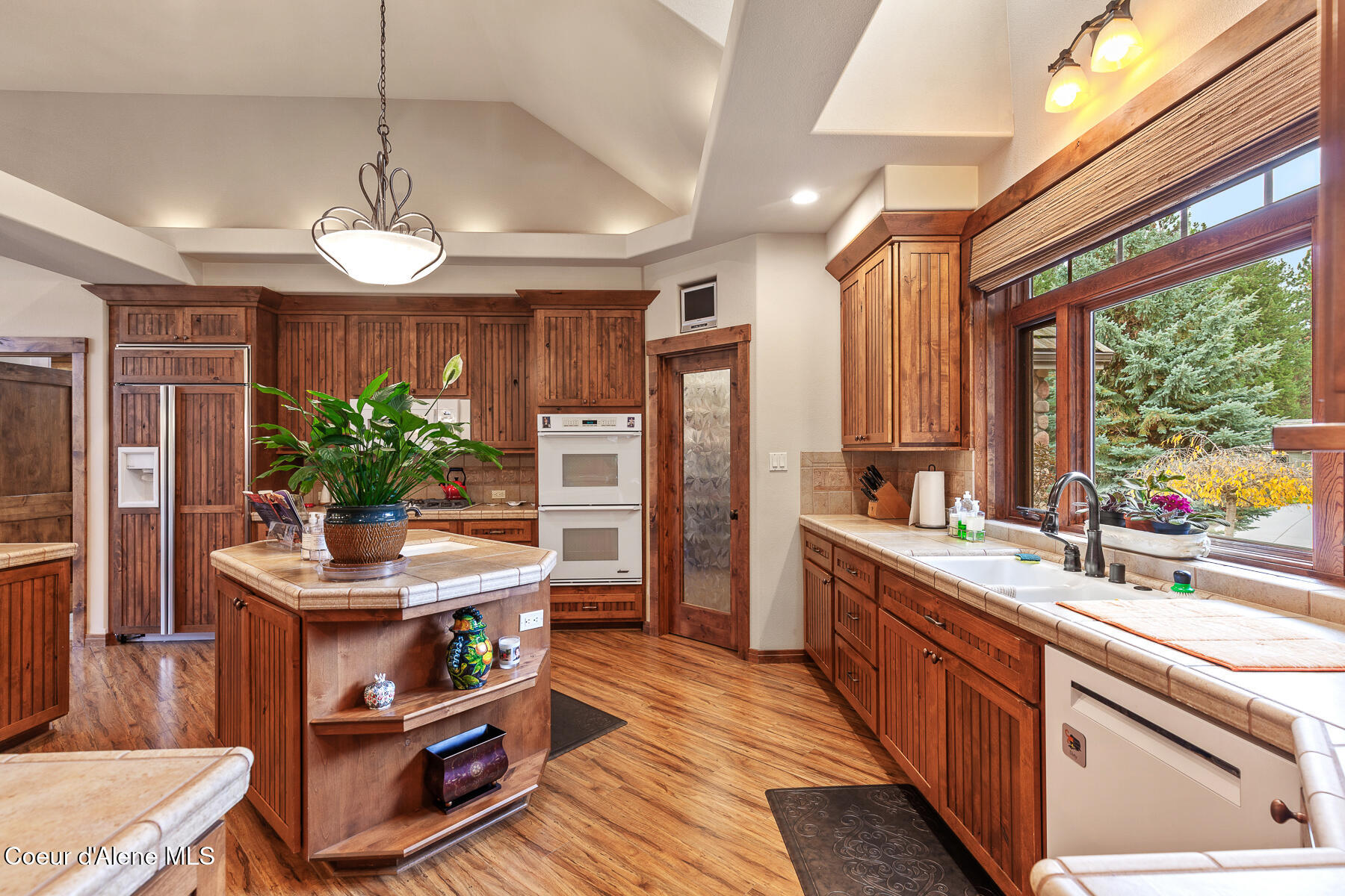 Hayden, Idaho, 83835, United States, 5 Bedrooms Bedrooms, ,4 BathroomsBathrooms,Residential,For Sale,1989952