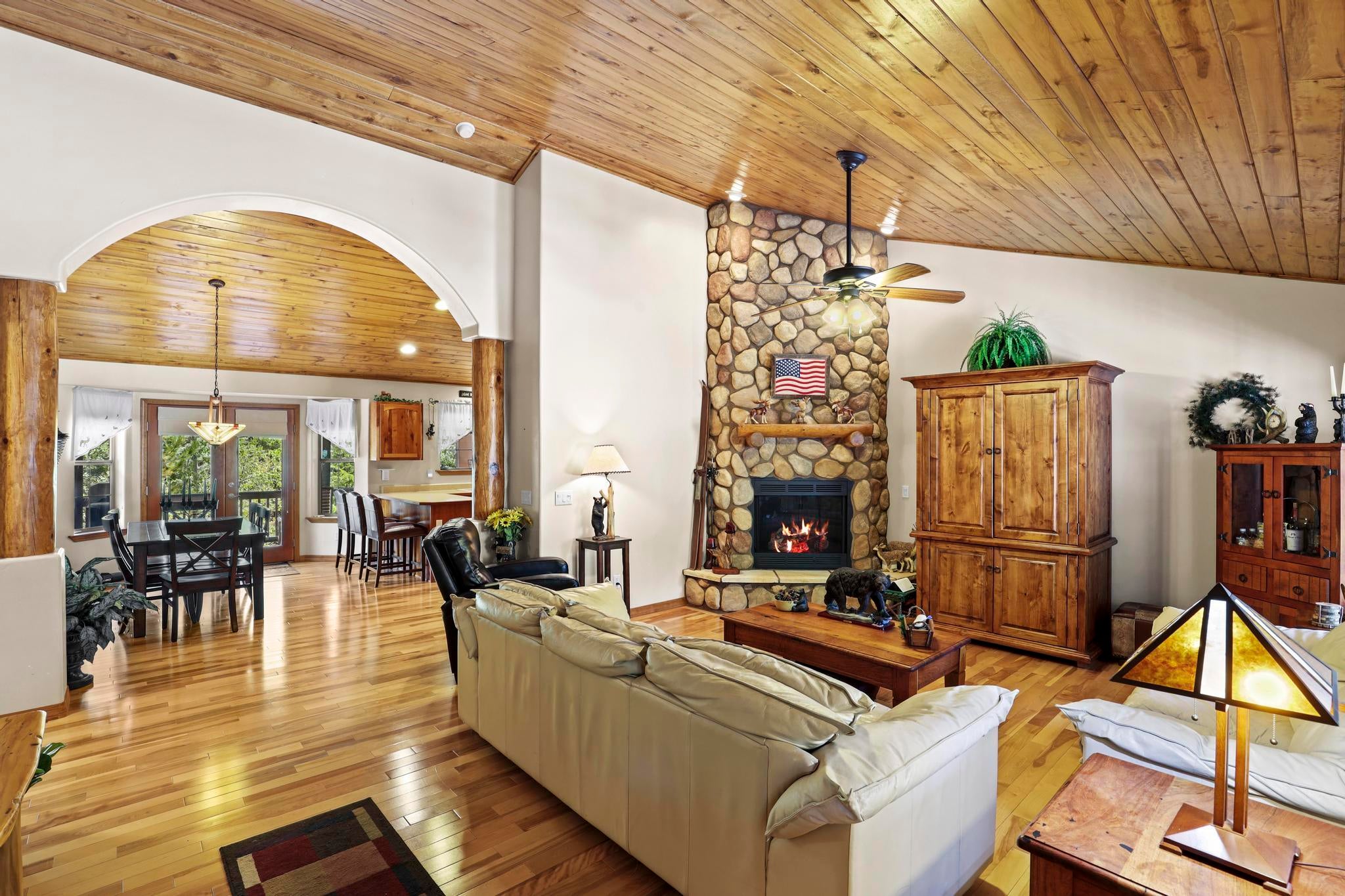 Pine, Arizona, 85544, United States, 4 Bedrooms Bedrooms, ,2 BathroomsBathrooms,Residential,For Sale,1910772