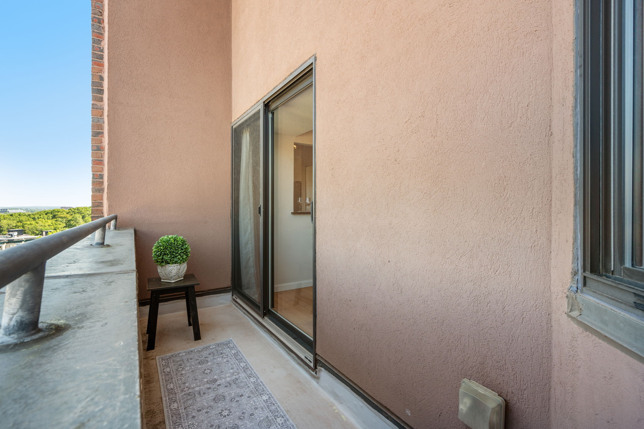  147 Kelton Street - Unit 704, Boston, MA, 02134 - 物件實景