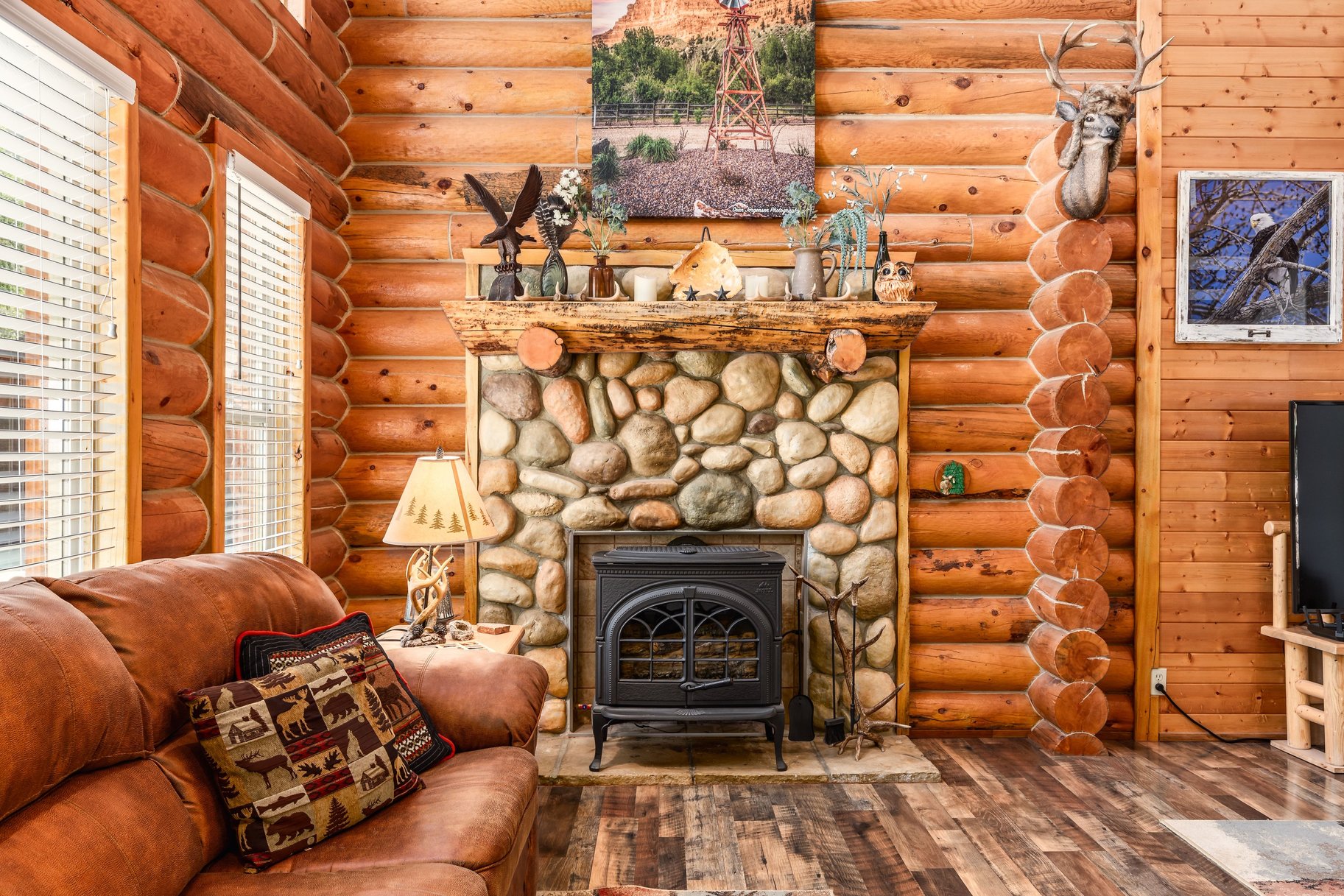 The Kind of Cabin Nobody Wants to Leave — For Sale in Fruitland, Utah - 物件實景