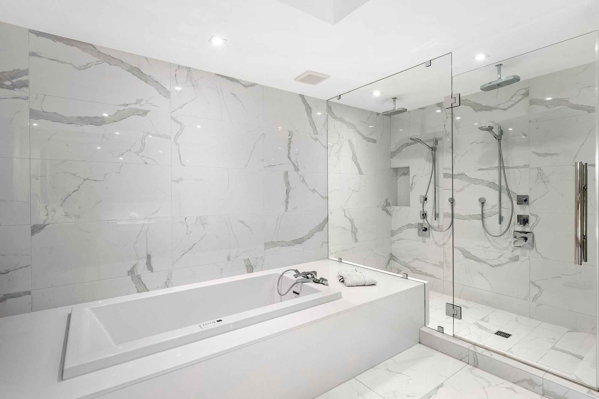  5500 Island Estates Drive, Aventura, FL, 33160 - 物件實景