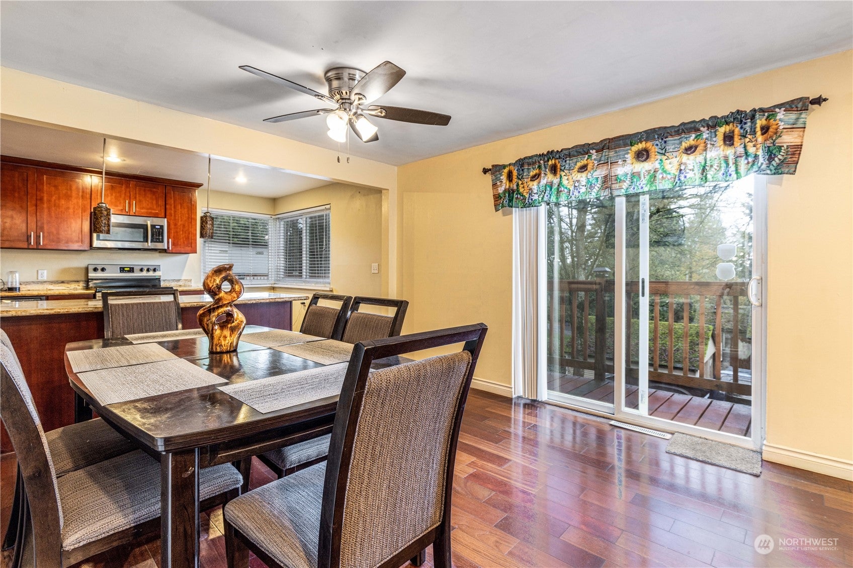Tukwila, Washington, 98188, United States, 5 Bedrooms Bedrooms, ,2 BathroomsBathrooms,Residential,For Sale,1935805