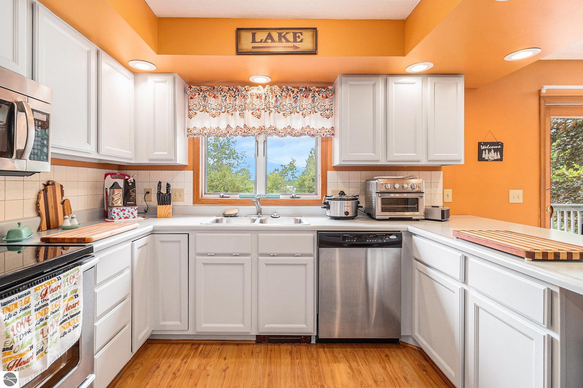 Frankfort, Michigan, 49635, United States, 4 Bedrooms Bedrooms, ,3 BathroomsBathrooms,Residential,For Sale,2048636