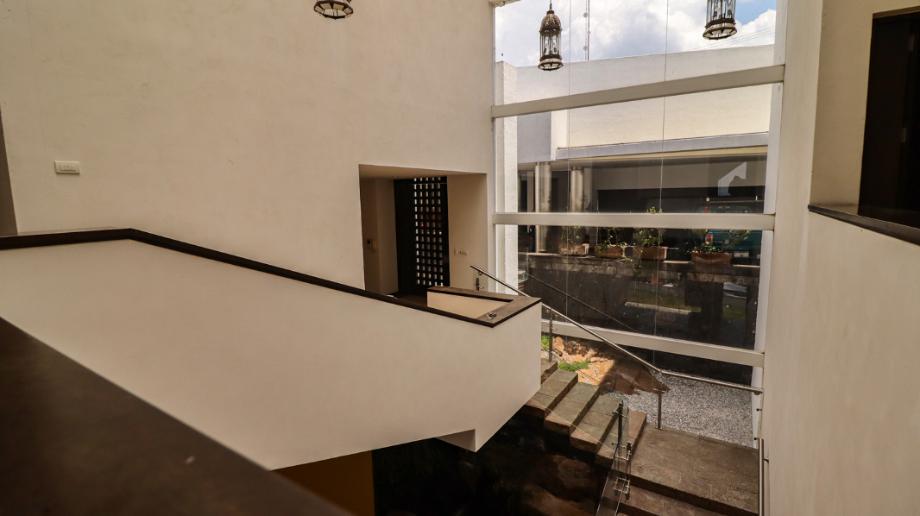 Santa Mar?a, Morelia, Michoacán de Ocampo, 58090, Mexico, 4 Bedrooms Bedrooms, ,5 BathroomsBathrooms,Residential,For Sale,Santa Mar?a,1444287