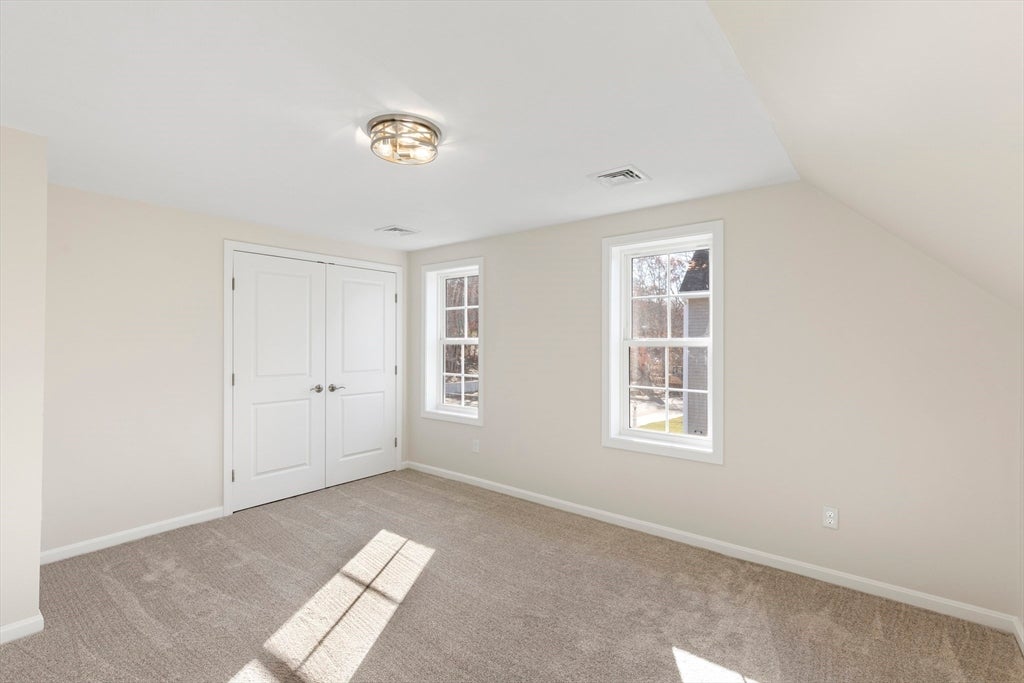 Plymouth, Massachusetts, 02360, United States, 3 Bedrooms Bedrooms, ,2 BathroomsBathrooms,Residential,For Sale,2049436