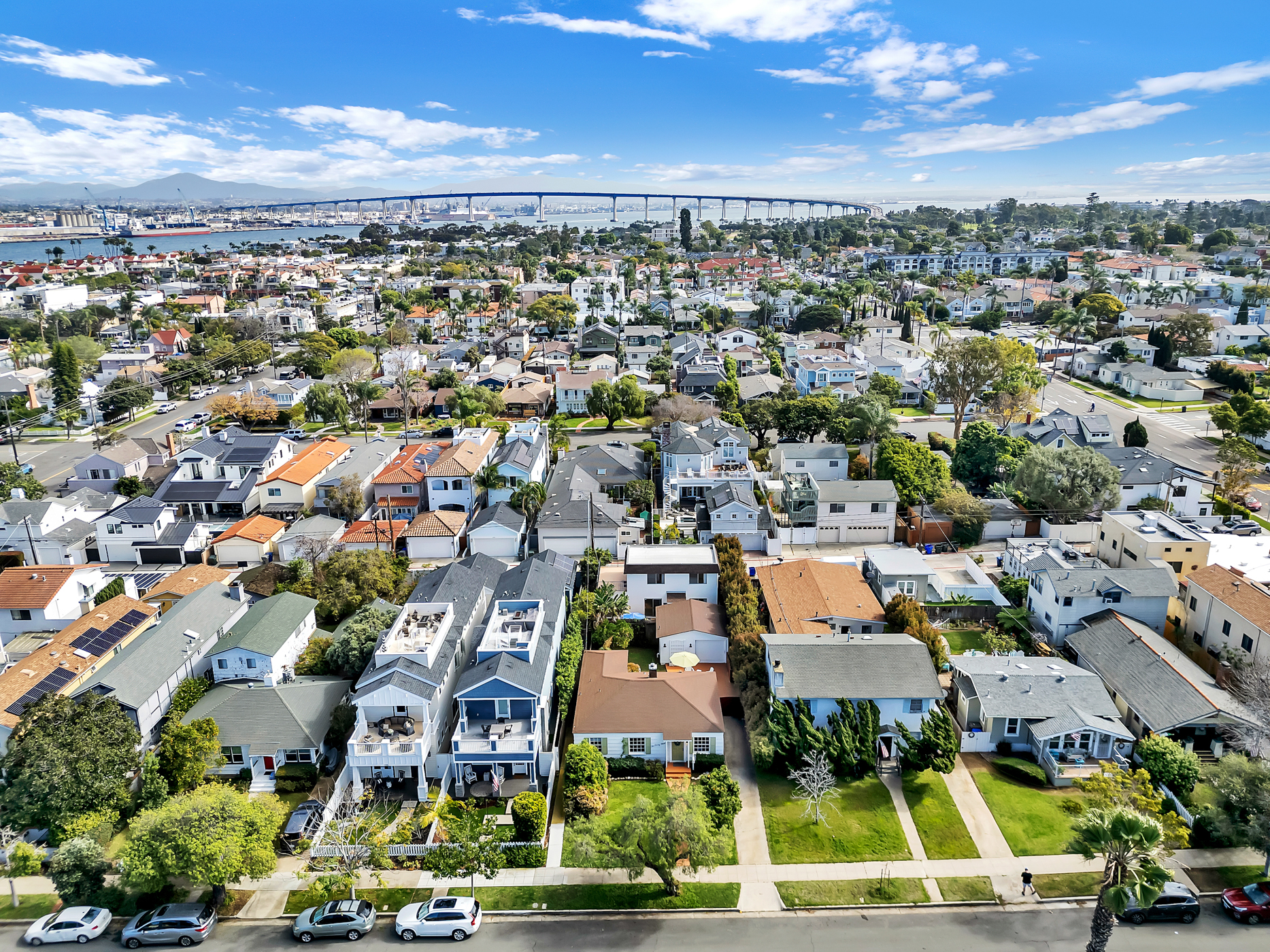 241- 243  F Avenue, Coronado, CA 92118 - 物件實景