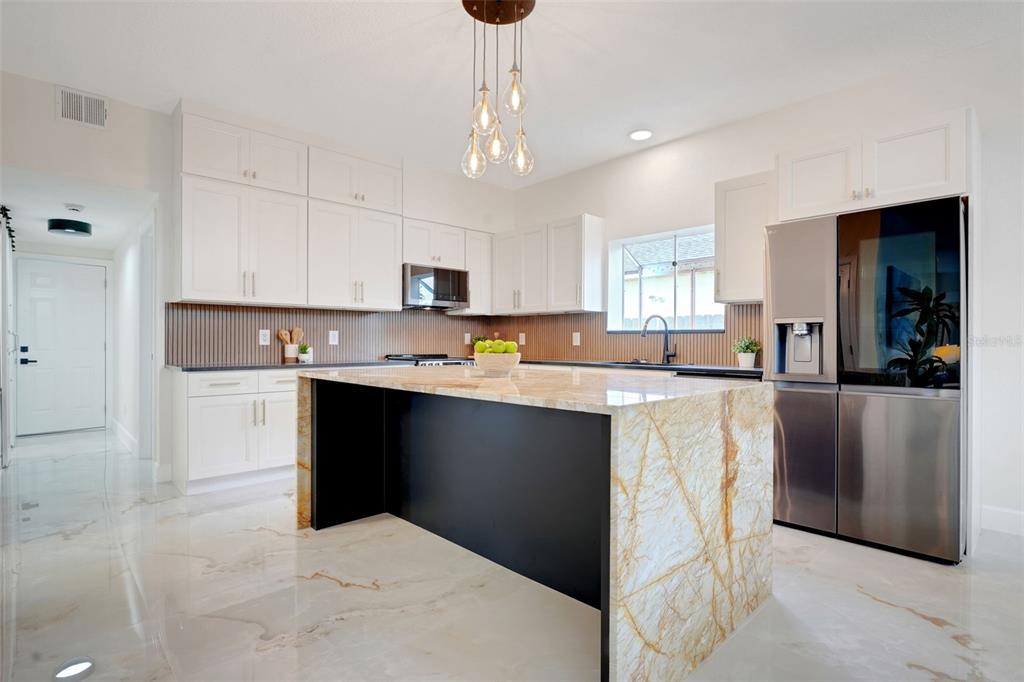 Oviedo, Florida, 32765, United States, 5 Bedrooms Bedrooms, ,3 BathroomsBathrooms,Residential,For Sale,1932444
