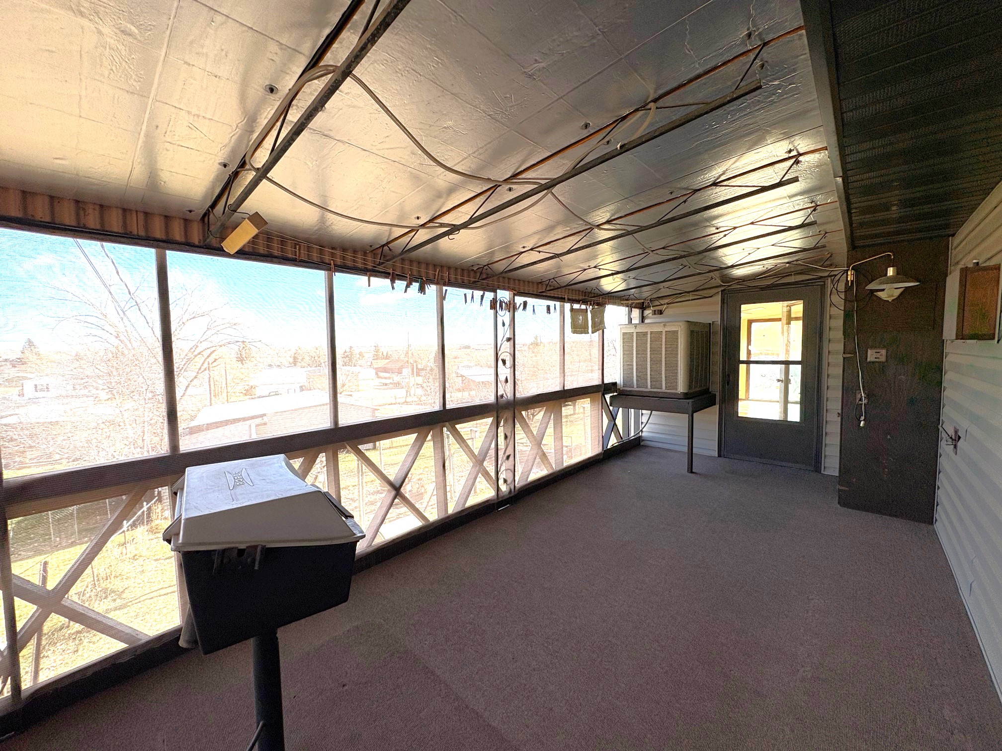 Buffalo, Wyoming, 82834, United States, 4 Bedrooms Bedrooms, ,3 BathroomsBathrooms,Residential,For Sale,2000125