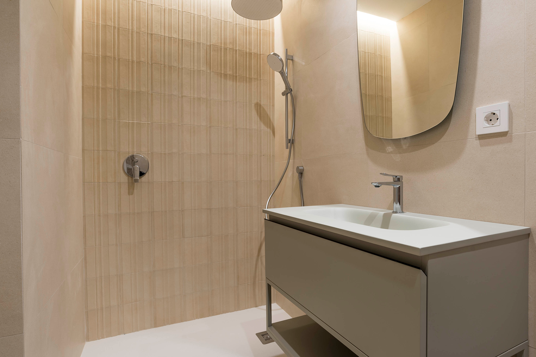  Renovated Classic flat for Sale in Justicia, Madrid - 物件實景