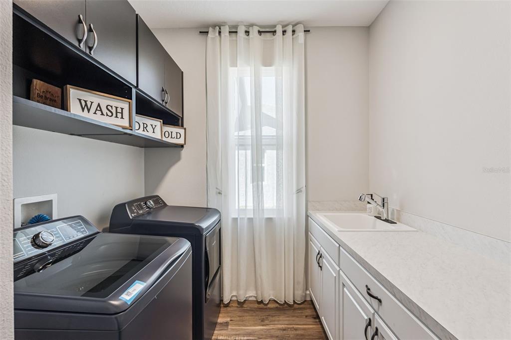 Sanford, Florida, 32771, United States, 4 Bedrooms Bedrooms, ,3 BathroomsBathrooms,Residential,For Sale,1966713