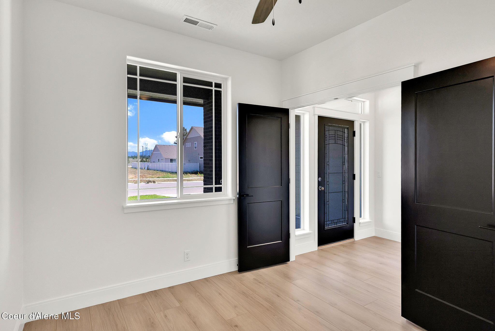 Rathdrum, Idaho, 83858, United States, 3 Bedrooms Bedrooms, ,Residential,For Sale,1999026