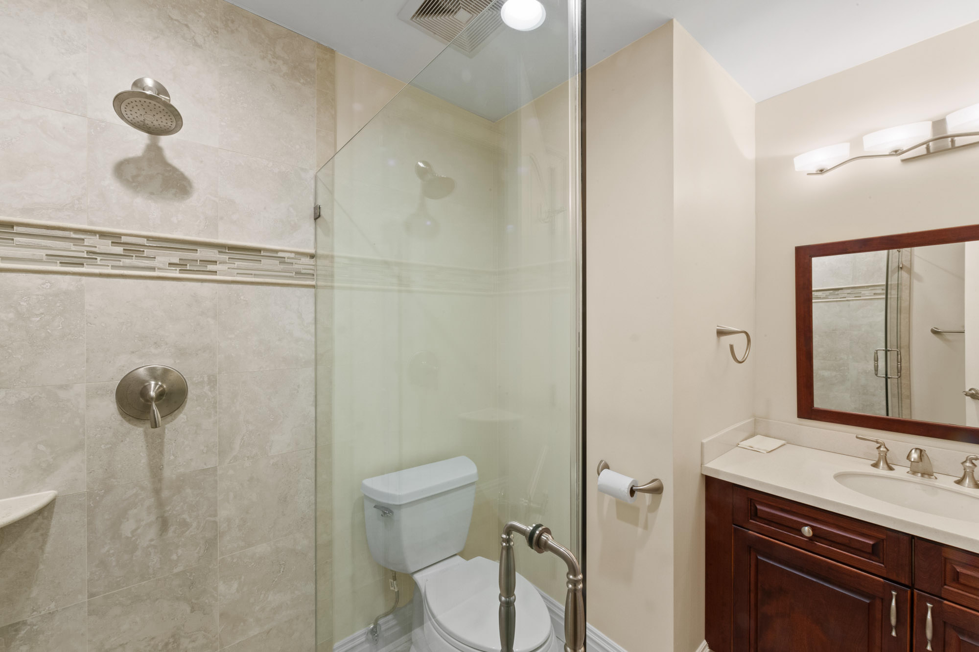  662 Summit Street, Englewood Cliffs, NJ, 07632 - 物件實景