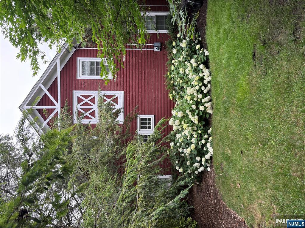 Nanuet, New York, 10954, United States, 6 Bedrooms Bedrooms, ,7 BathroomsBathrooms,Residential,For Sale,1988199