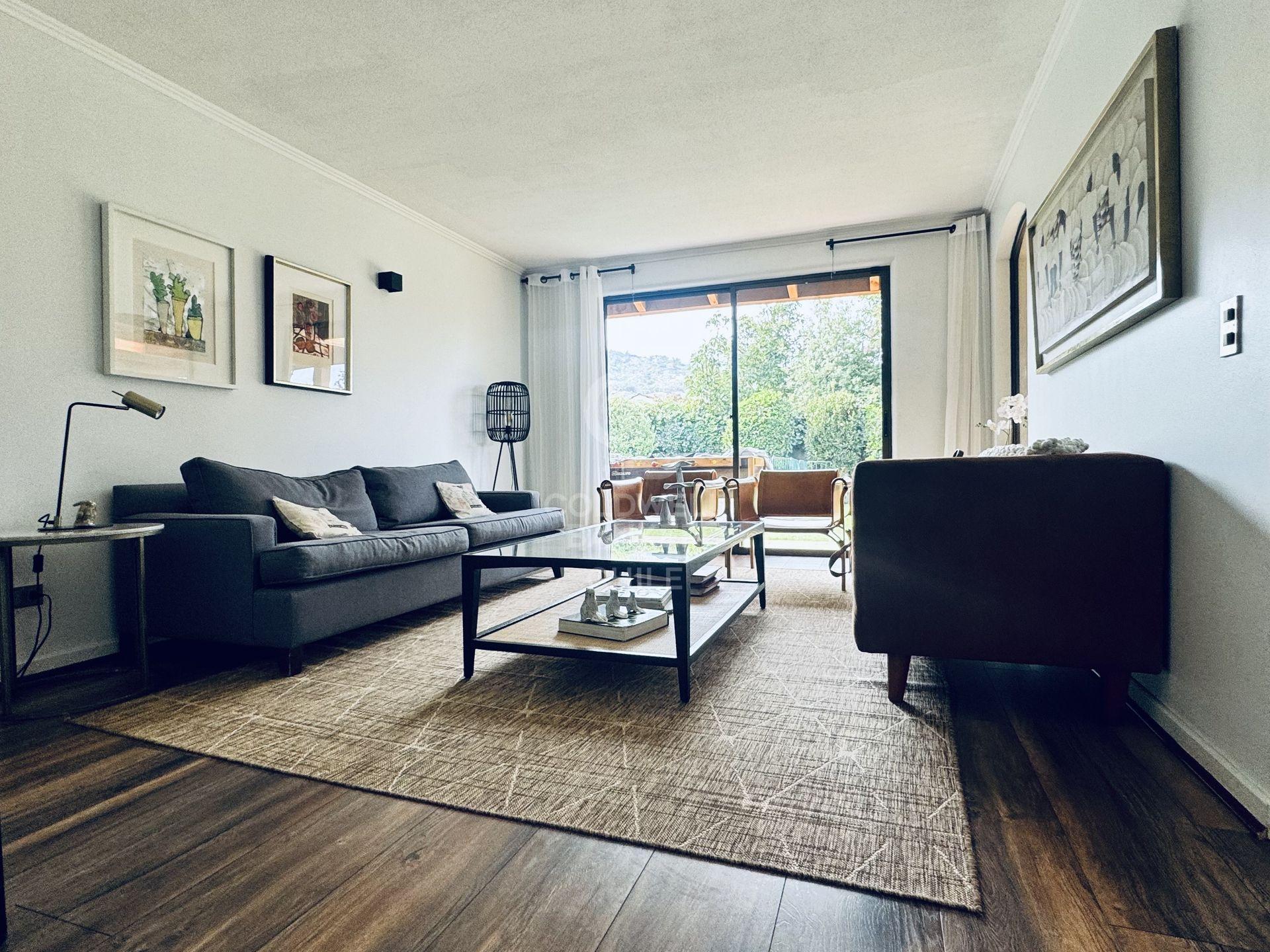 Lo Barnechea, Chile, 6 Bedrooms Bedrooms, ,4 BathroomsBathrooms,Residential,For Sale,1950367