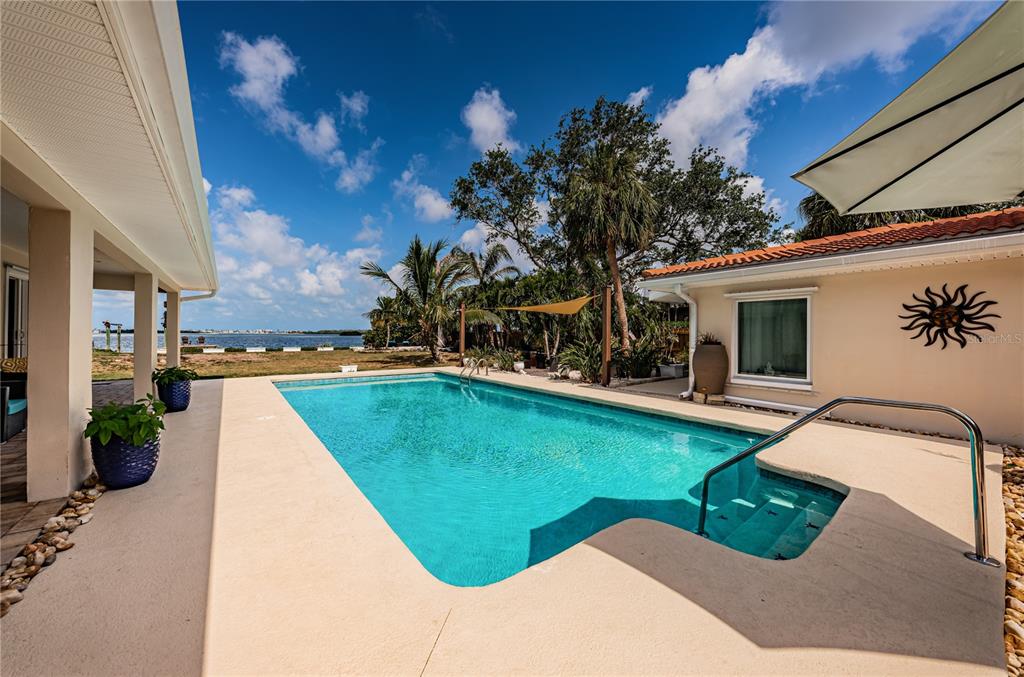 St Petersburg, Florida, 33710, United States, 4 Bedrooms Bedrooms, ,4 BathroomsBathrooms,Residential,For Sale,1826859