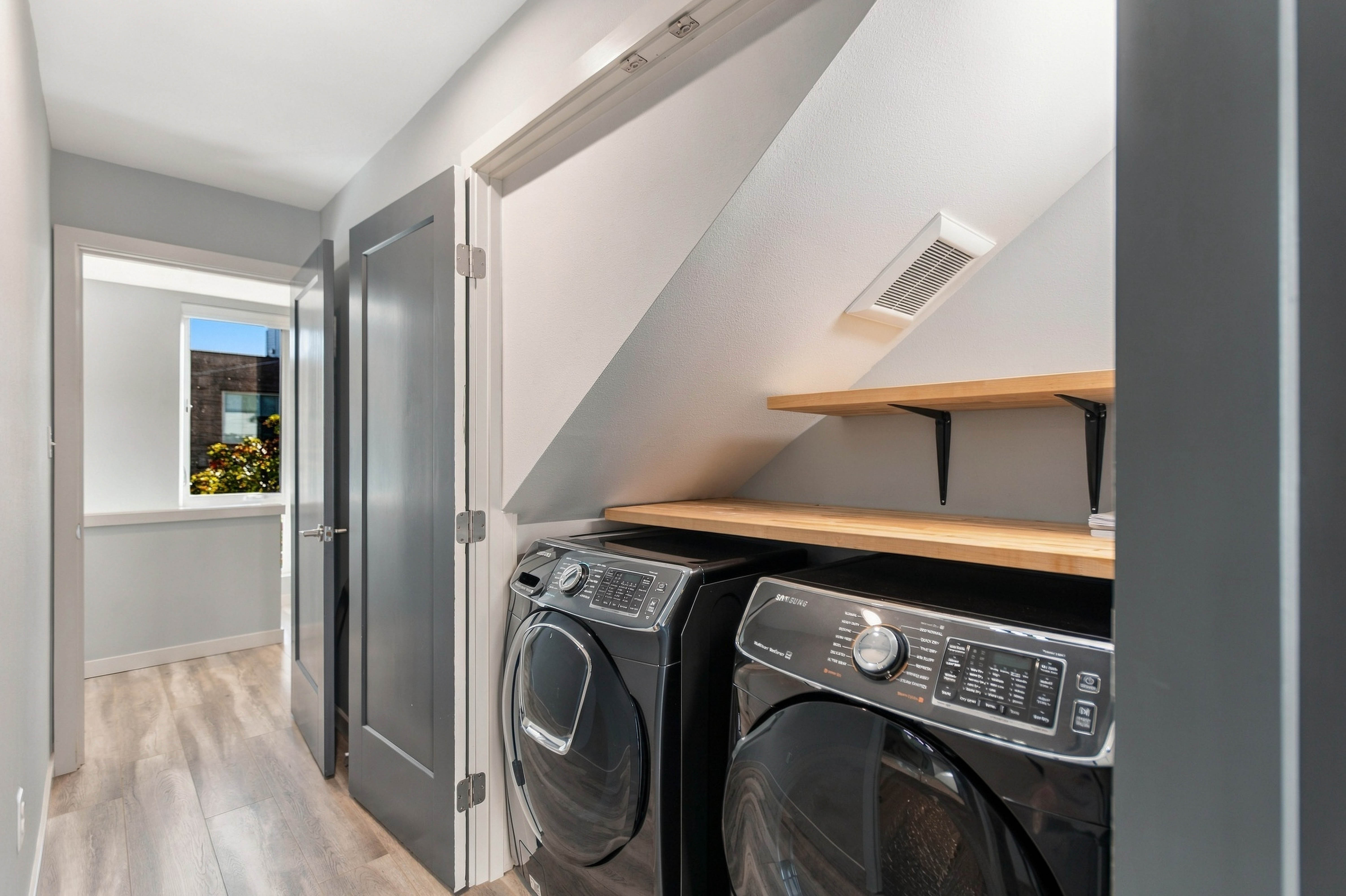  304 N 107th St, Seattle, WA 98133 - 物件實景