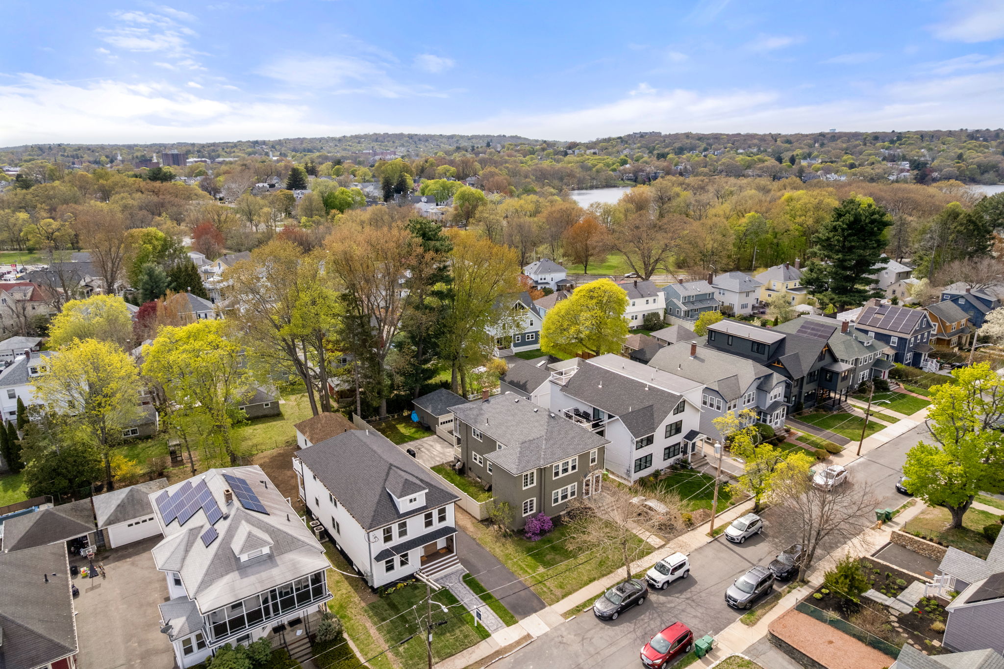  26-28 Pitcher Avenue, Medford, MA, 02155 - 物件實景