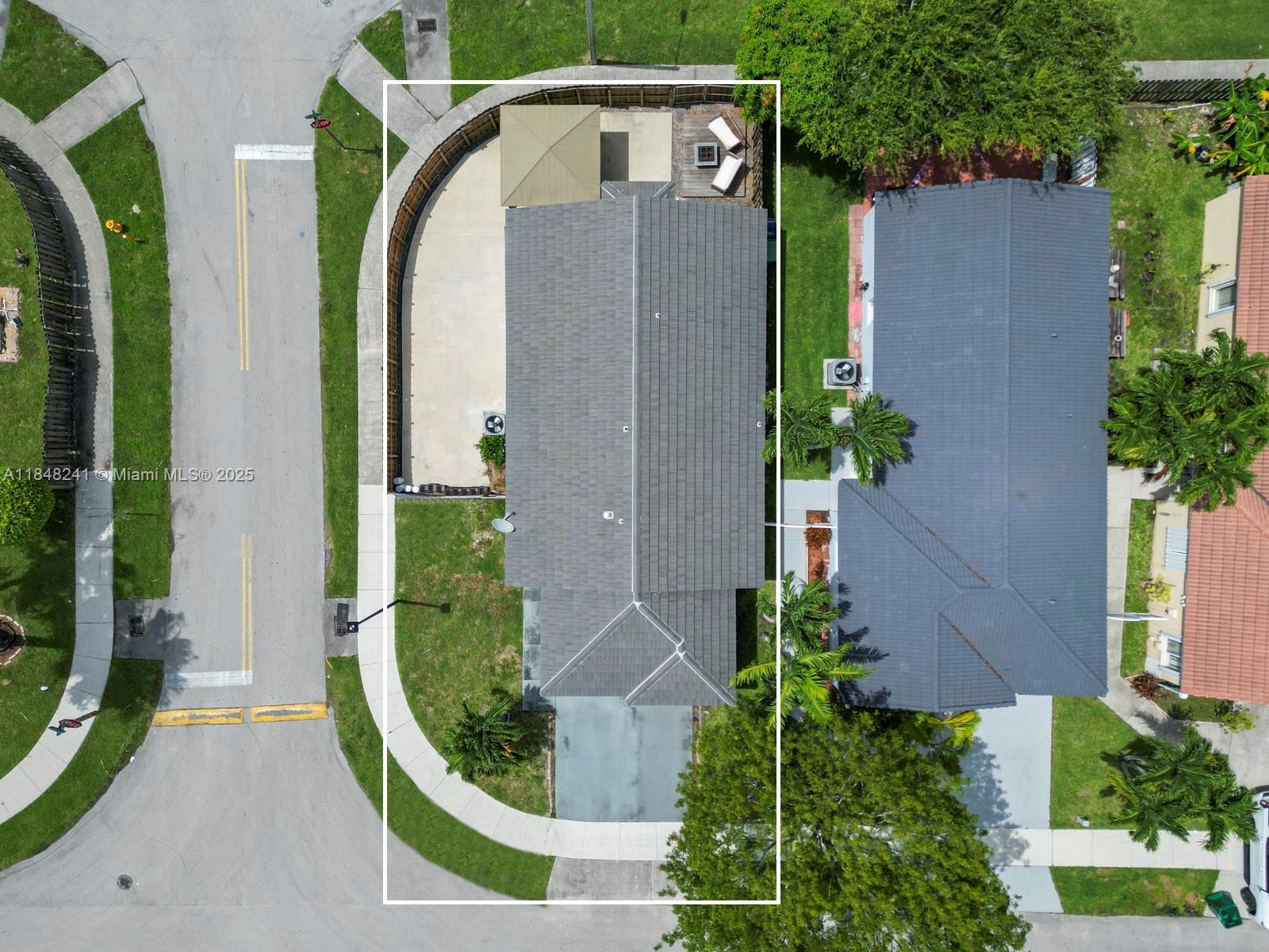 Miami, Florida, 33177, United States, 4 Bedrooms Bedrooms, ,2 BathroomsBathrooms,Residential,For Sale,1903424