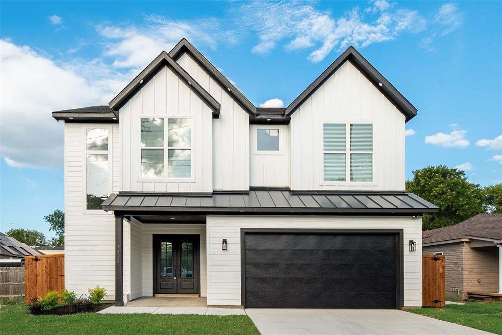 Dallas, Texas, 75211, United States, 4 Bedrooms Bedrooms, ,4 BathroomsBathrooms,Residential,For Sale,1893566