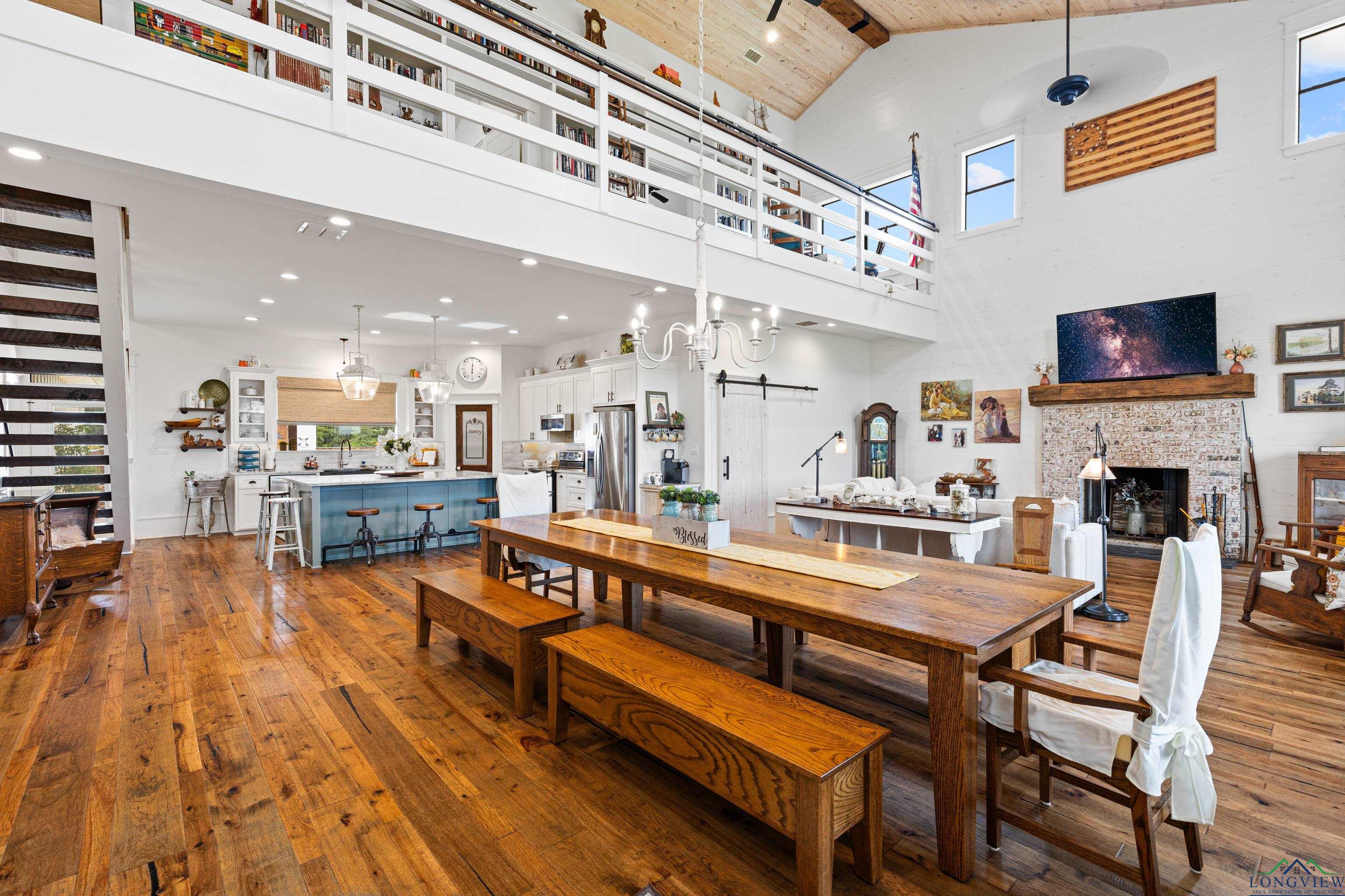 Jefferson, Texas, 75657, United States, 4 Bedrooms Bedrooms, ,4 BathroomsBathrooms,Residential,For Sale,1859470