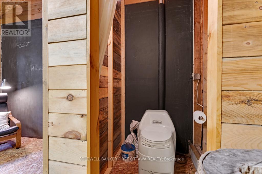 FRONTENAC (FRONTENAC NORTH), Ontario, K0H 2J0, CA, 3 Bedrooms Bedrooms, ,1 BathroomBathrooms,Residential,For Sale,1901369