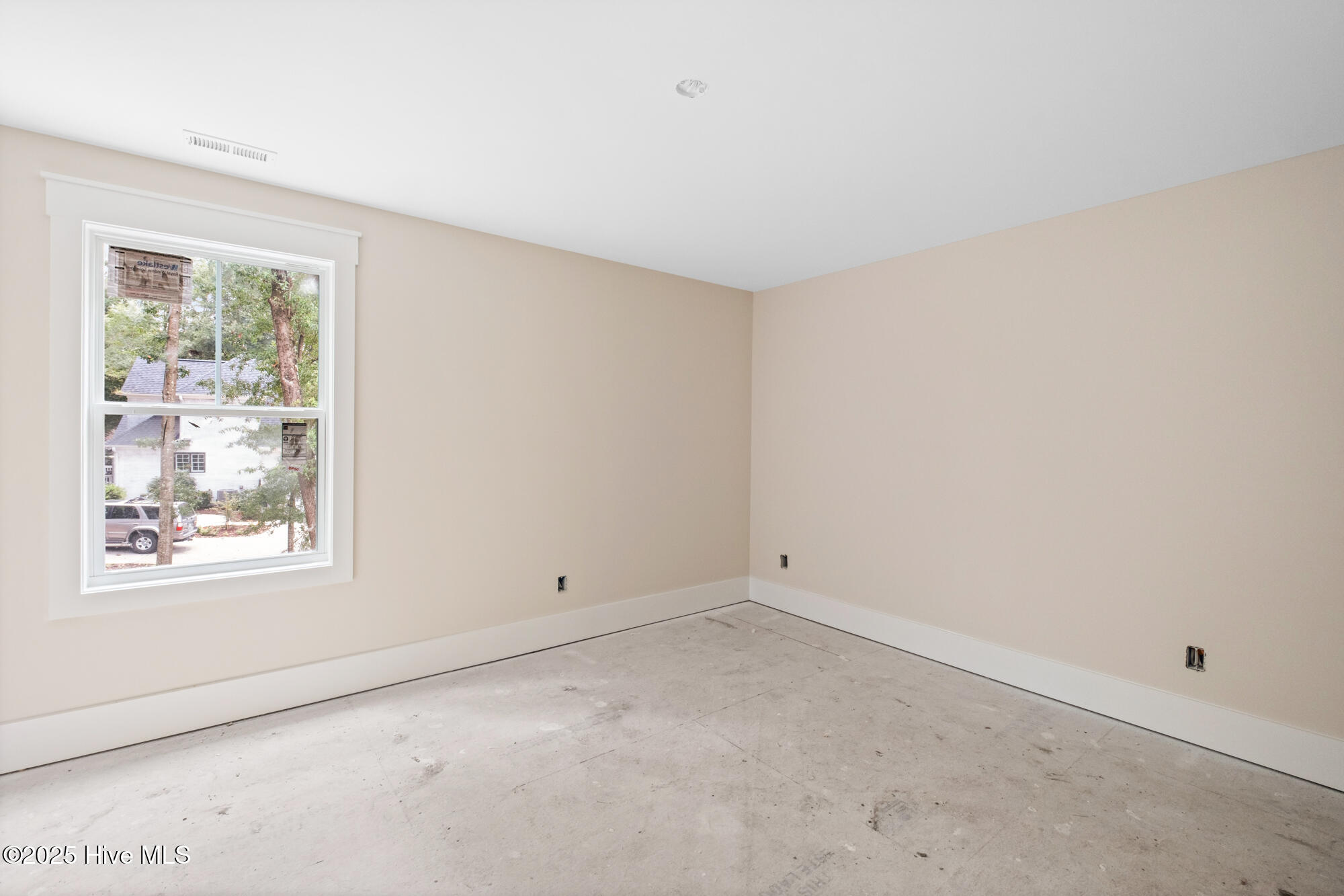 Wilmington, North Carolina, 28411, United States, 4 Bedrooms Bedrooms, ,4 BathroomsBathrooms,Residential,For Sale,1913563