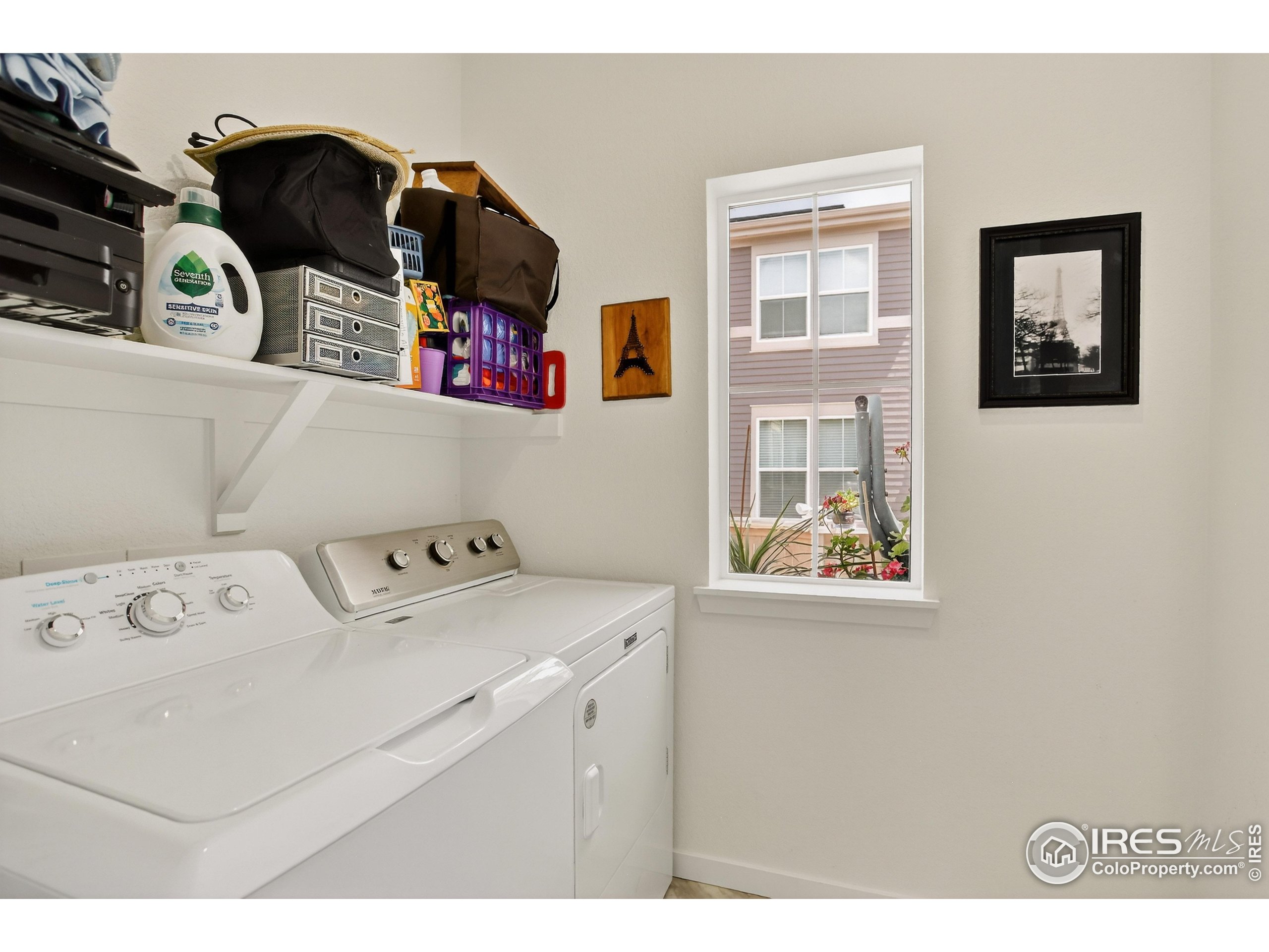 Erie, Colorado, 80516, United States, 3 Bedrooms Bedrooms, ,2 BathroomsBathrooms,Residential,For Sale,1912360