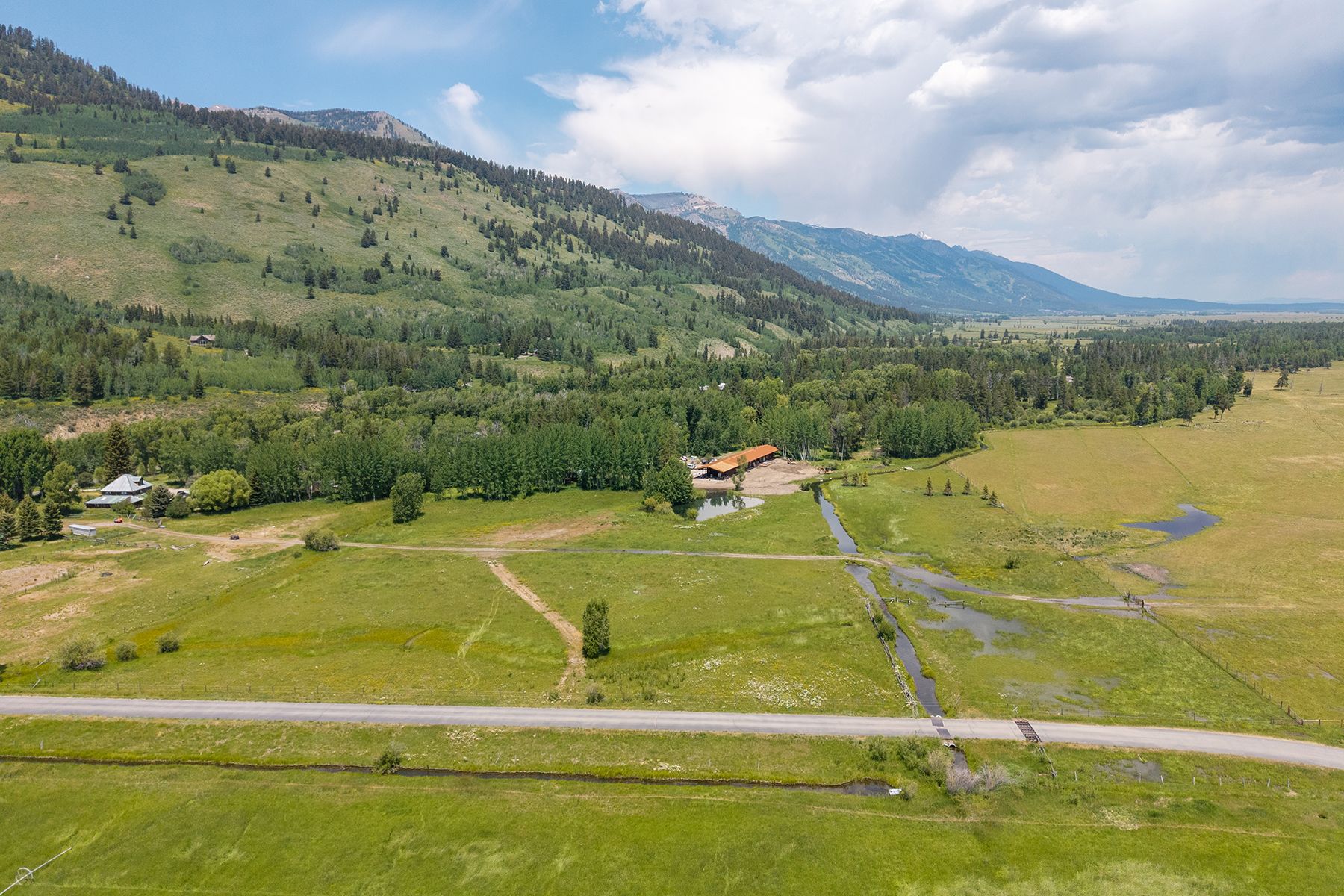  Lot 11  Triangle Q Ranch - 物件實景