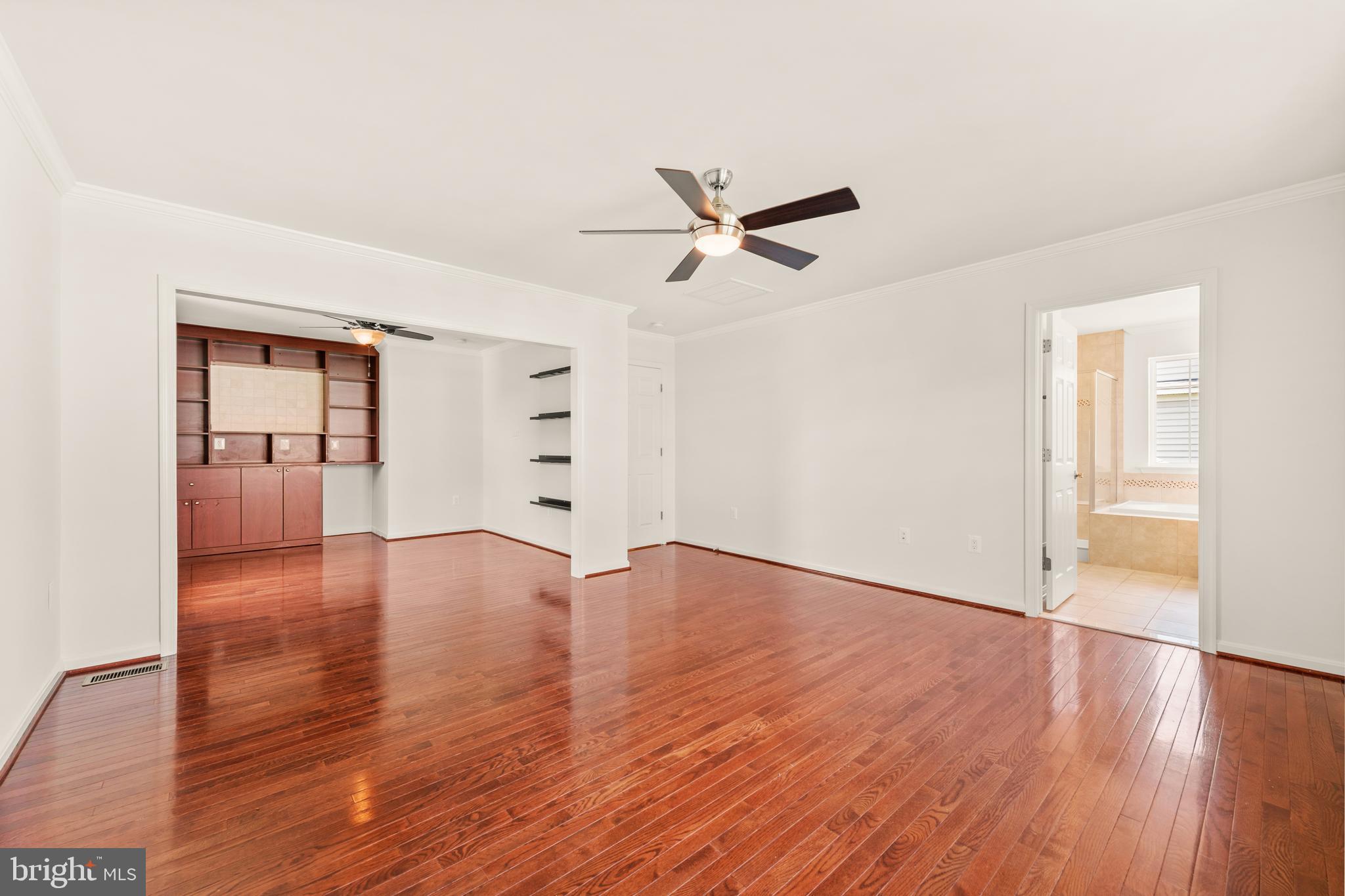 Manassas, Virginia, 20110, United States, 4 Bedrooms Bedrooms, ,4 BathroomsBathrooms,Residential,For Sale,1905847