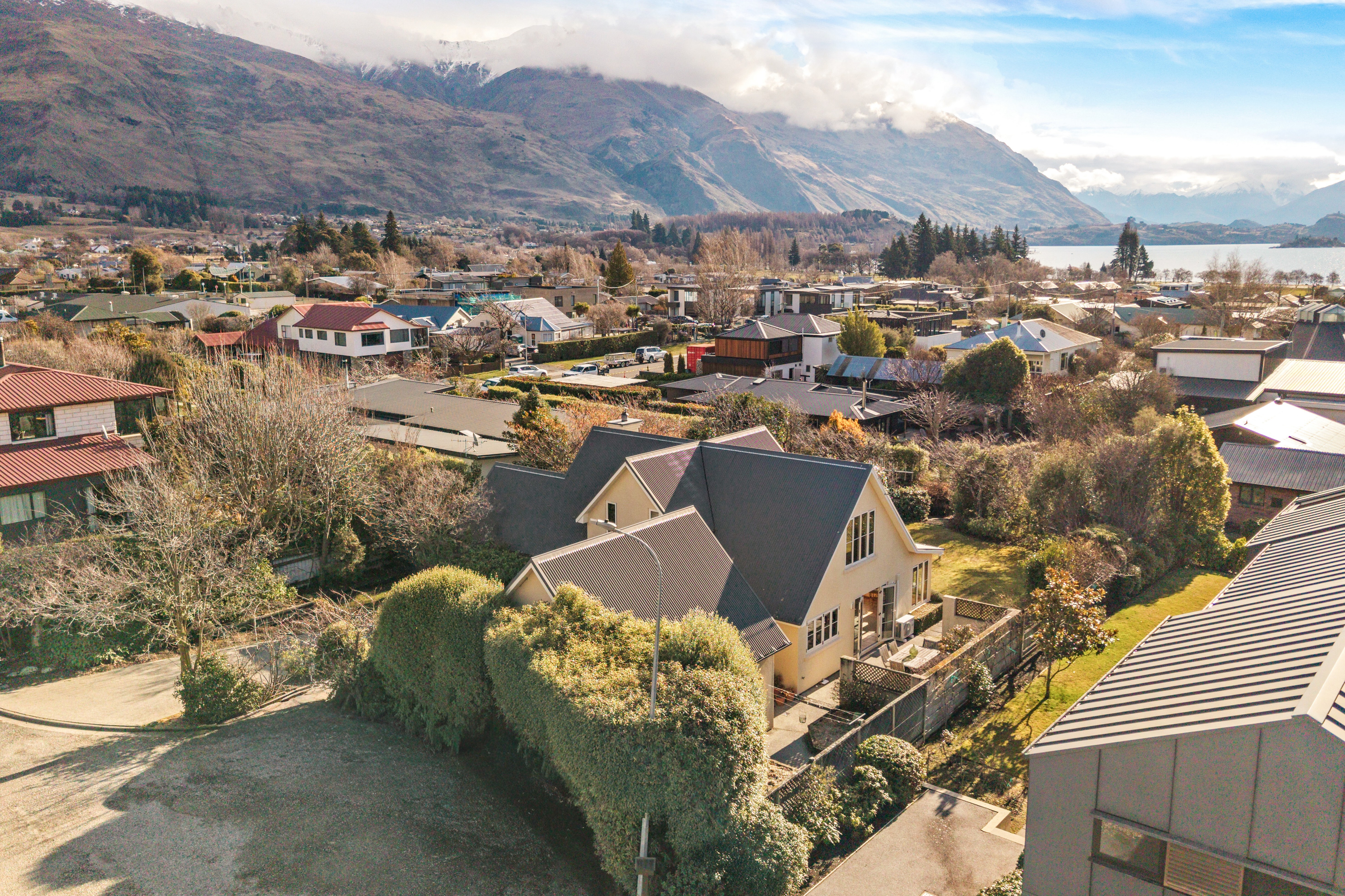  First Time to Market in Downtown Wanaka - 物件實景
