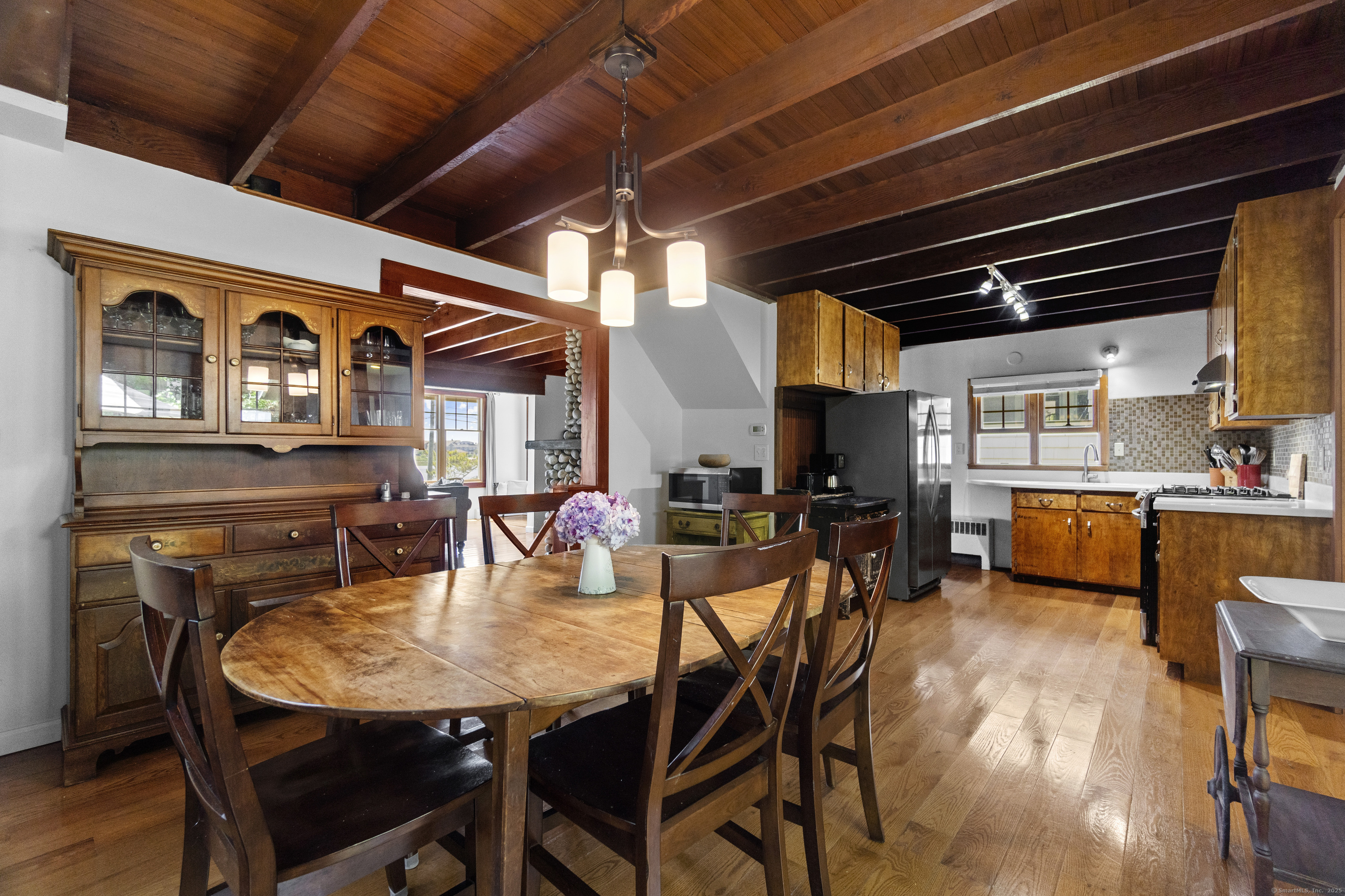 Groton Long Point, Connecticut, 06340, United States, 5 Bedrooms Bedrooms, ,Residential,For Sale,1899535