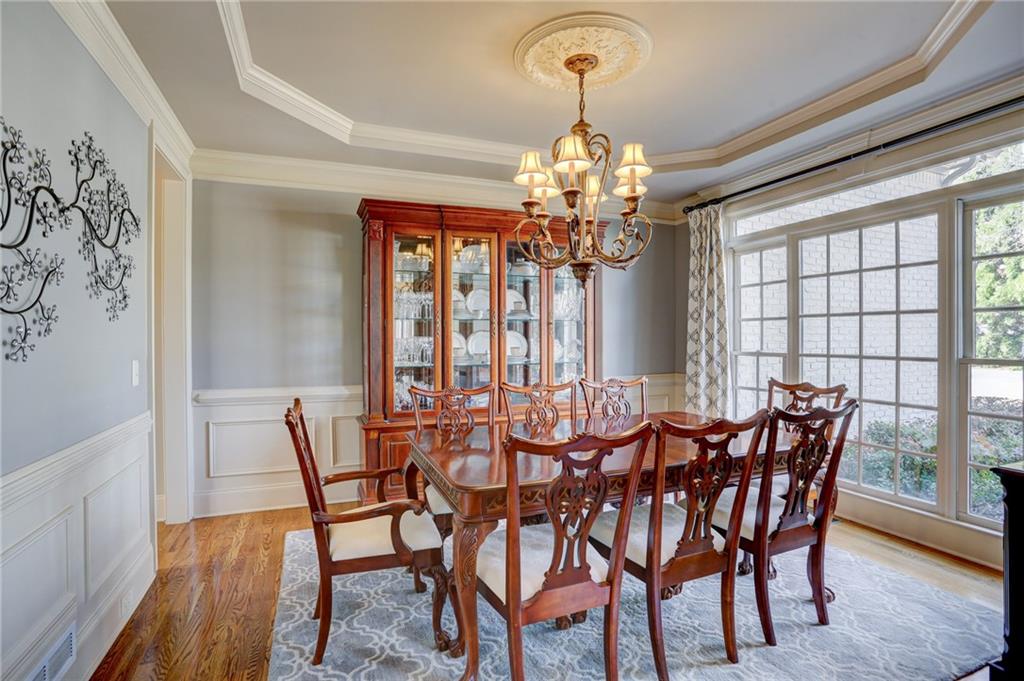 Suwanee, Georgia, 30024, United States, 5 Bedrooms Bedrooms, ,5 BathroomsBathrooms,Residential,For Sale,2025852