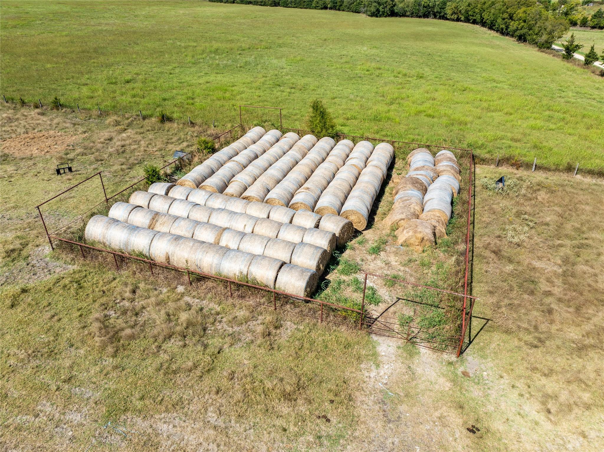 Blossom, Texas, 75416, United States, ,Residential,For Sale,1977937