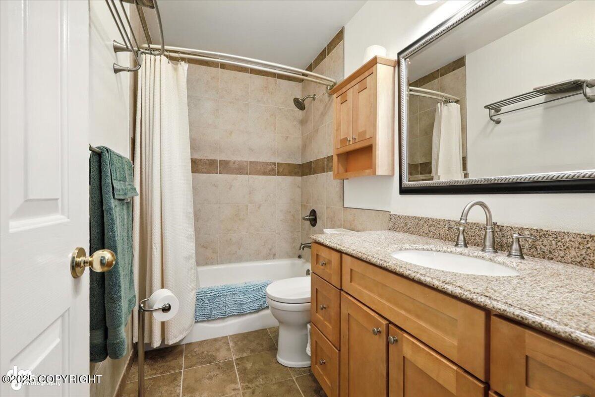 Wasilla, Alaska, 99654, United States, 5 Bedrooms Bedrooms, ,4 BathroomsBathrooms,Residential,For Sale,1974531