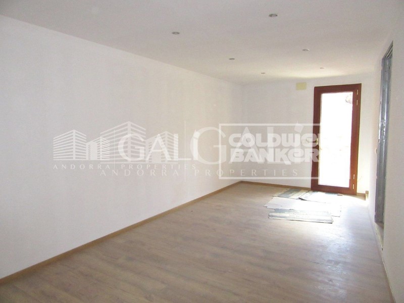 Canillo, Andorra, AD, 4 Bedrooms Bedrooms, ,2 BathroomsBathrooms,Residential,For Sale,1628029