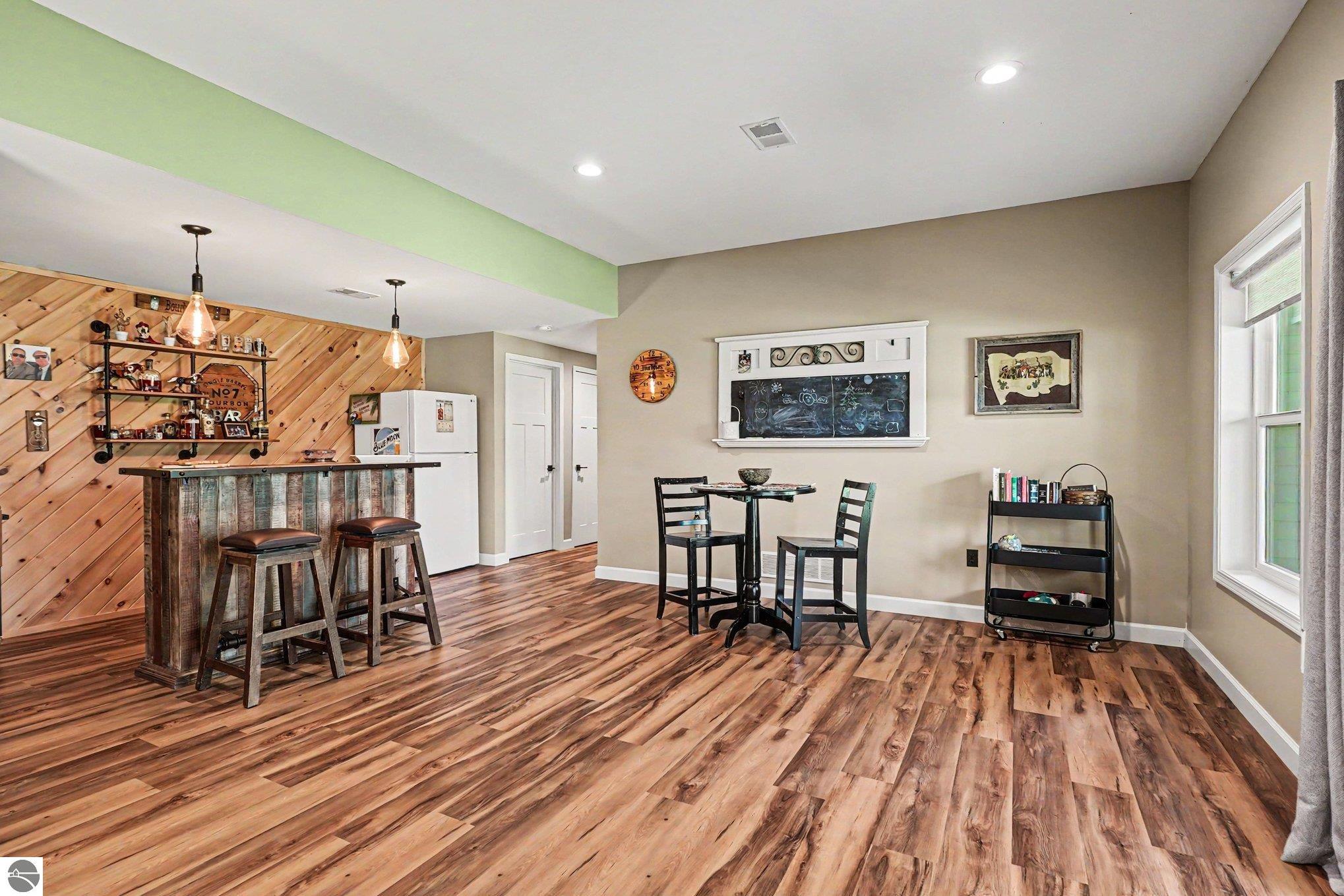 National City, Michigan, 48748, United States, 3 Bedrooms Bedrooms, ,3 BathroomsBathrooms,Residential,For Sale,2048430