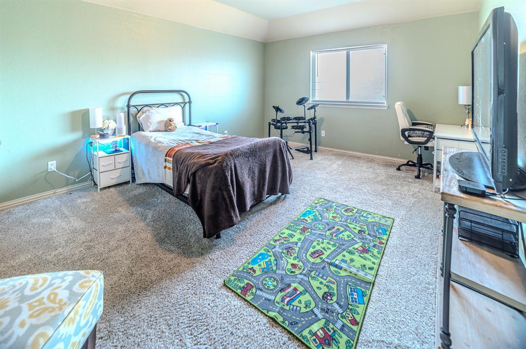 Grand Prairie, Texas, 75054, United States, 4 Bedrooms Bedrooms, ,3 BathroomsBathrooms,Residential,For Sale,1978921