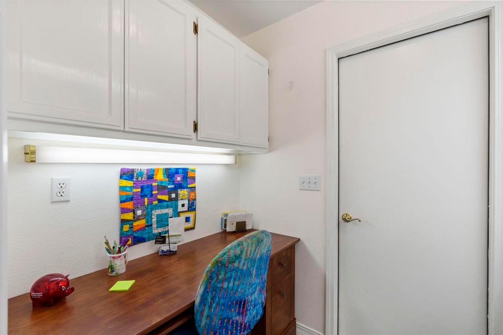 Durango, Colorado, 81301, United States, 3 Bedrooms Bedrooms, ,2 BathroomsBathrooms,Residential,For Sale,1949402