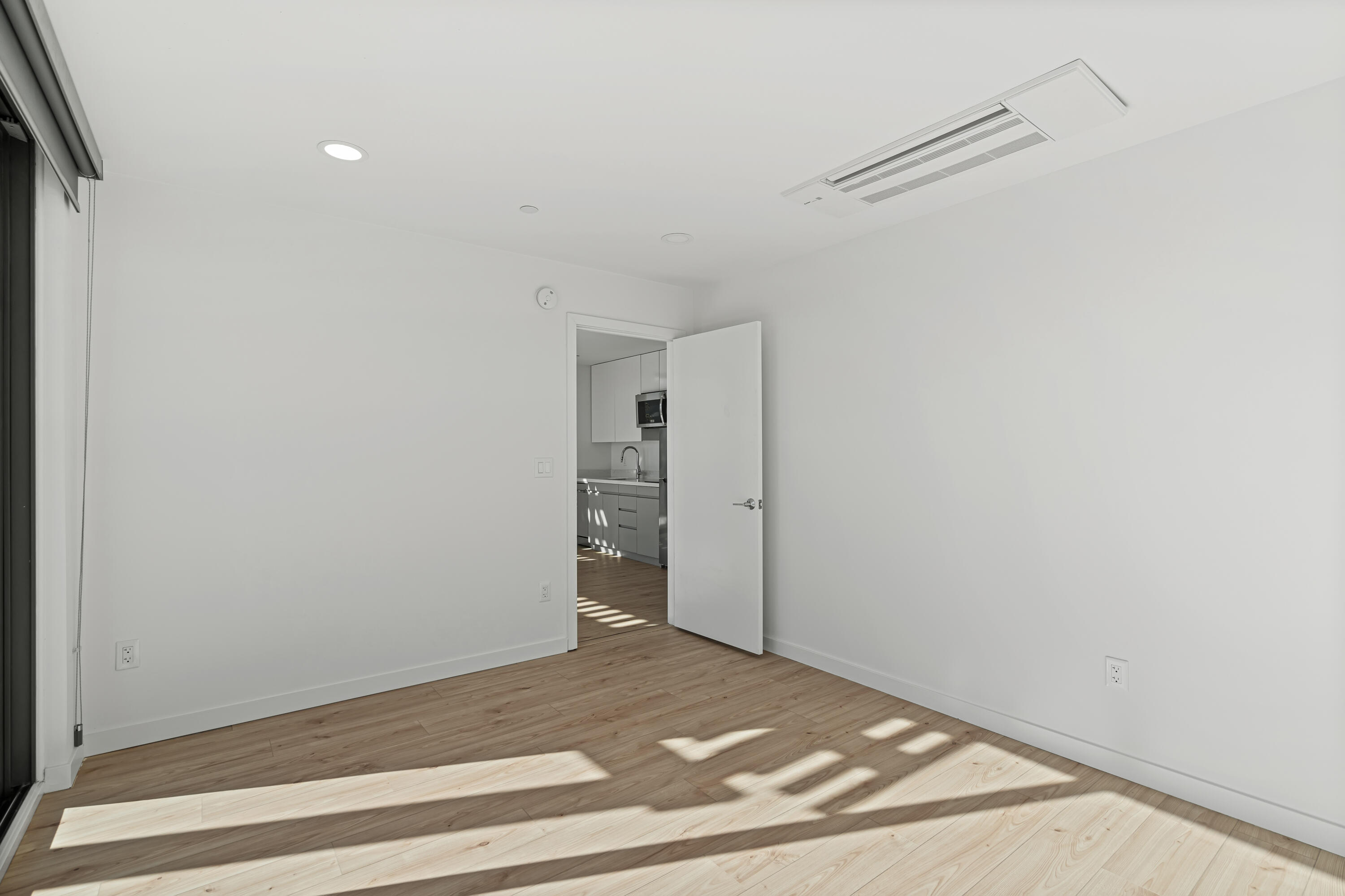 Desert Hot Springs, California, 92240, United States, 4 Bedrooms Bedrooms, ,Residential,For Sale,1998852