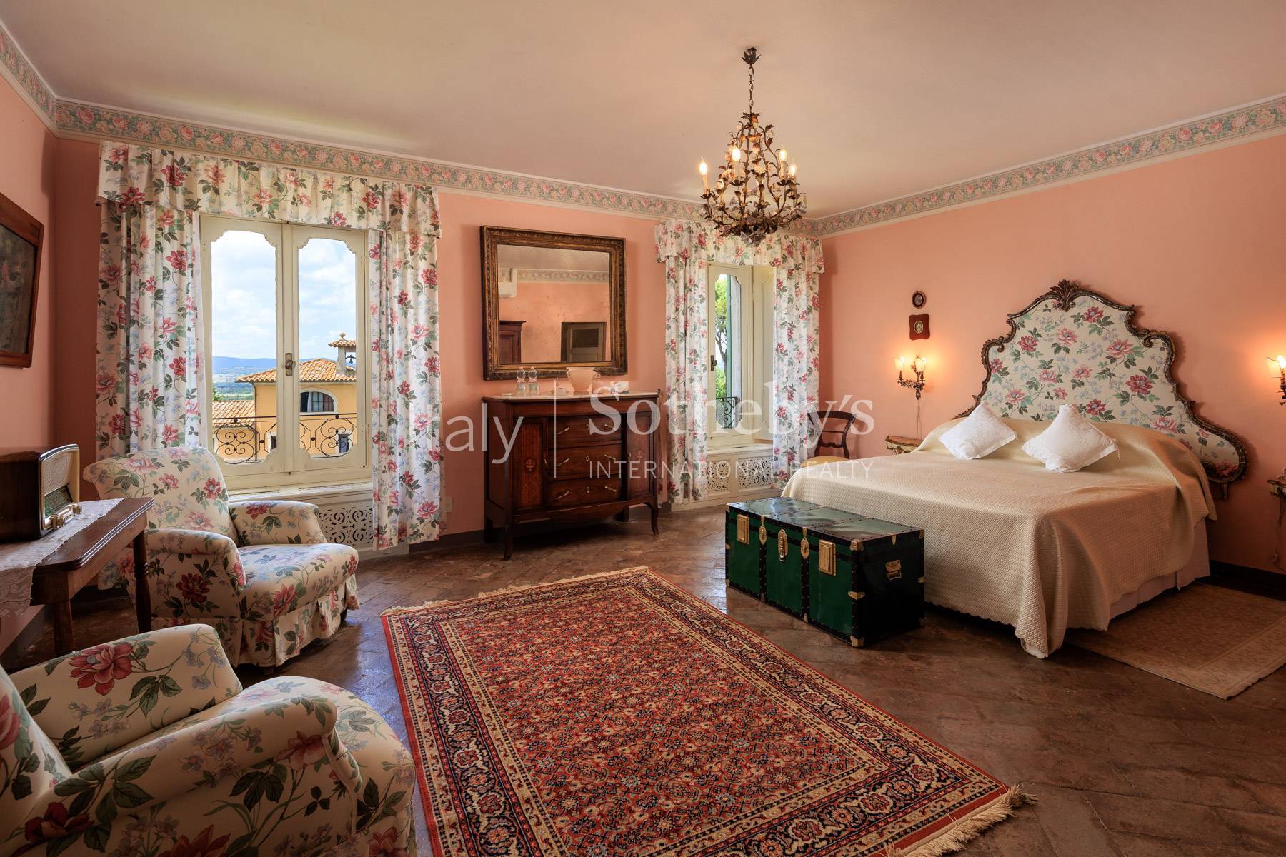  Magnificent historical villa with typical italian garden in Umbria - 物件實景
