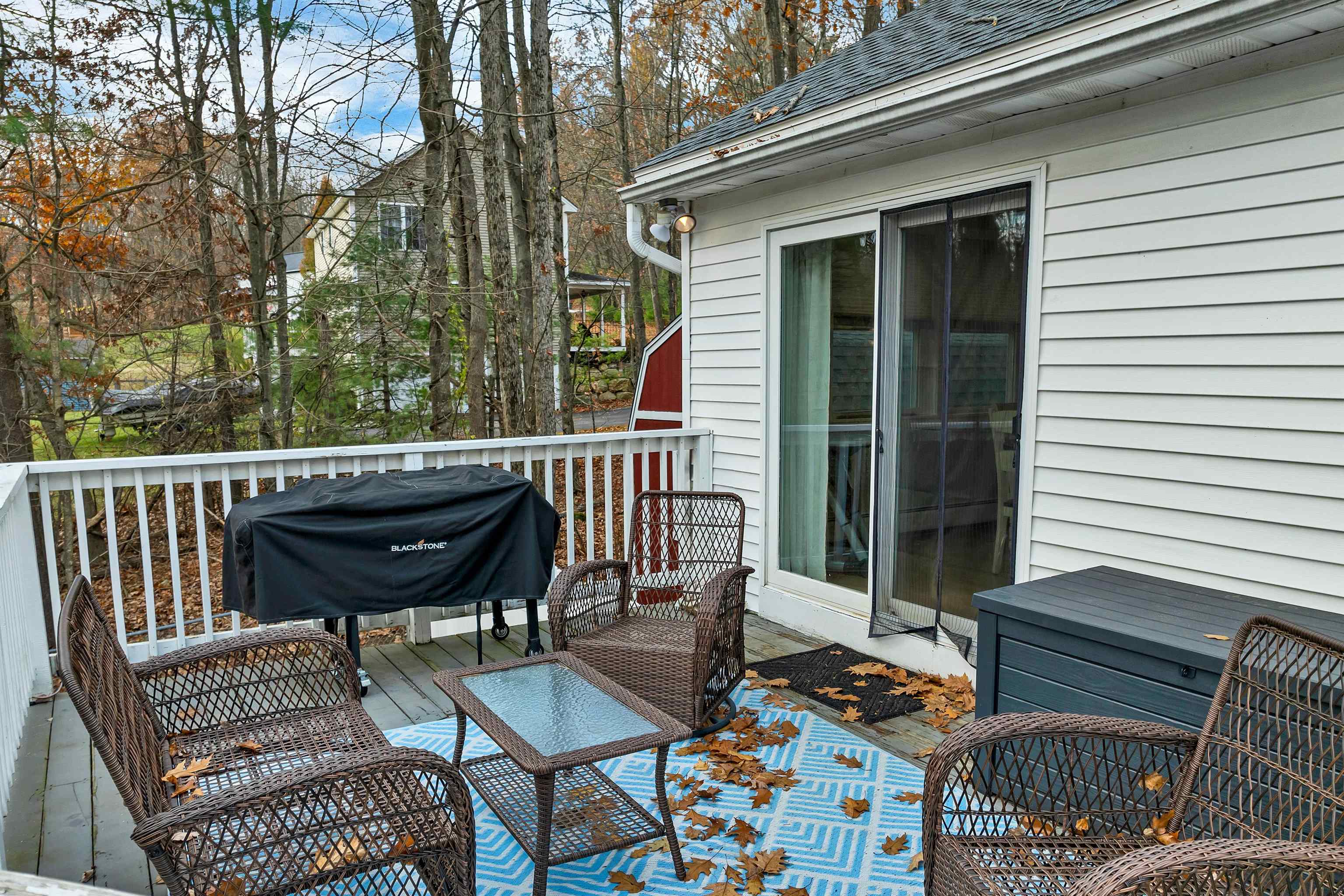 Hooksett, New Hampshire, 03106, United States, 3 Bedrooms Bedrooms, ,2 BathroomsBathrooms,Residential,For Sale,1992104