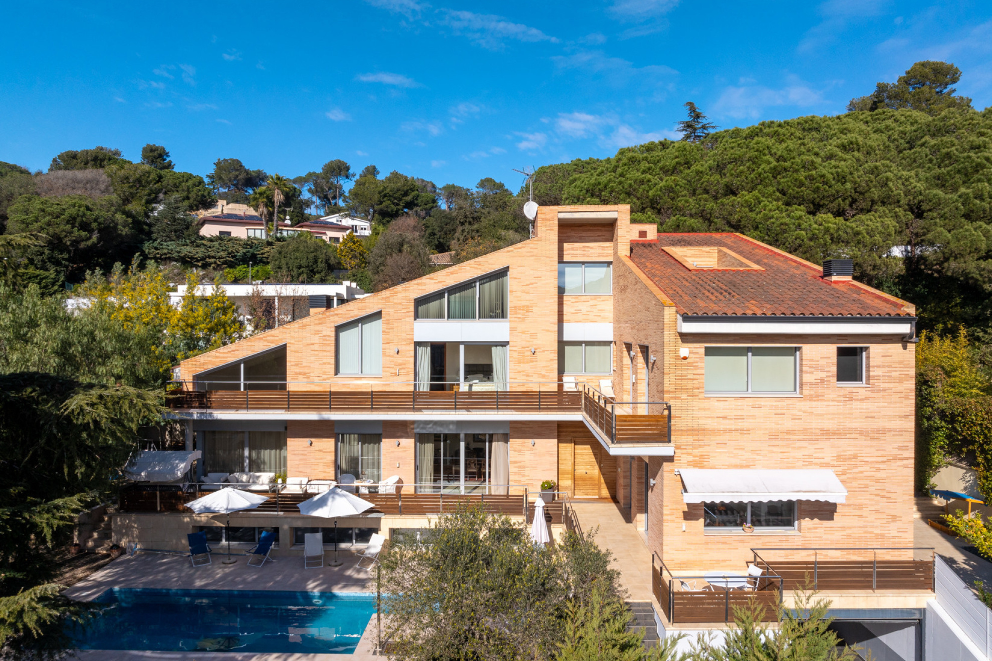 Exclusive property in Can Galvany: Luxury, elegance and privileged surroundings.